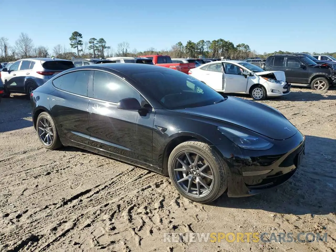 4 Фотография поврежденного автомобиля 5YJ3E1EA8MF092813 TESLA MODEL 3 2021