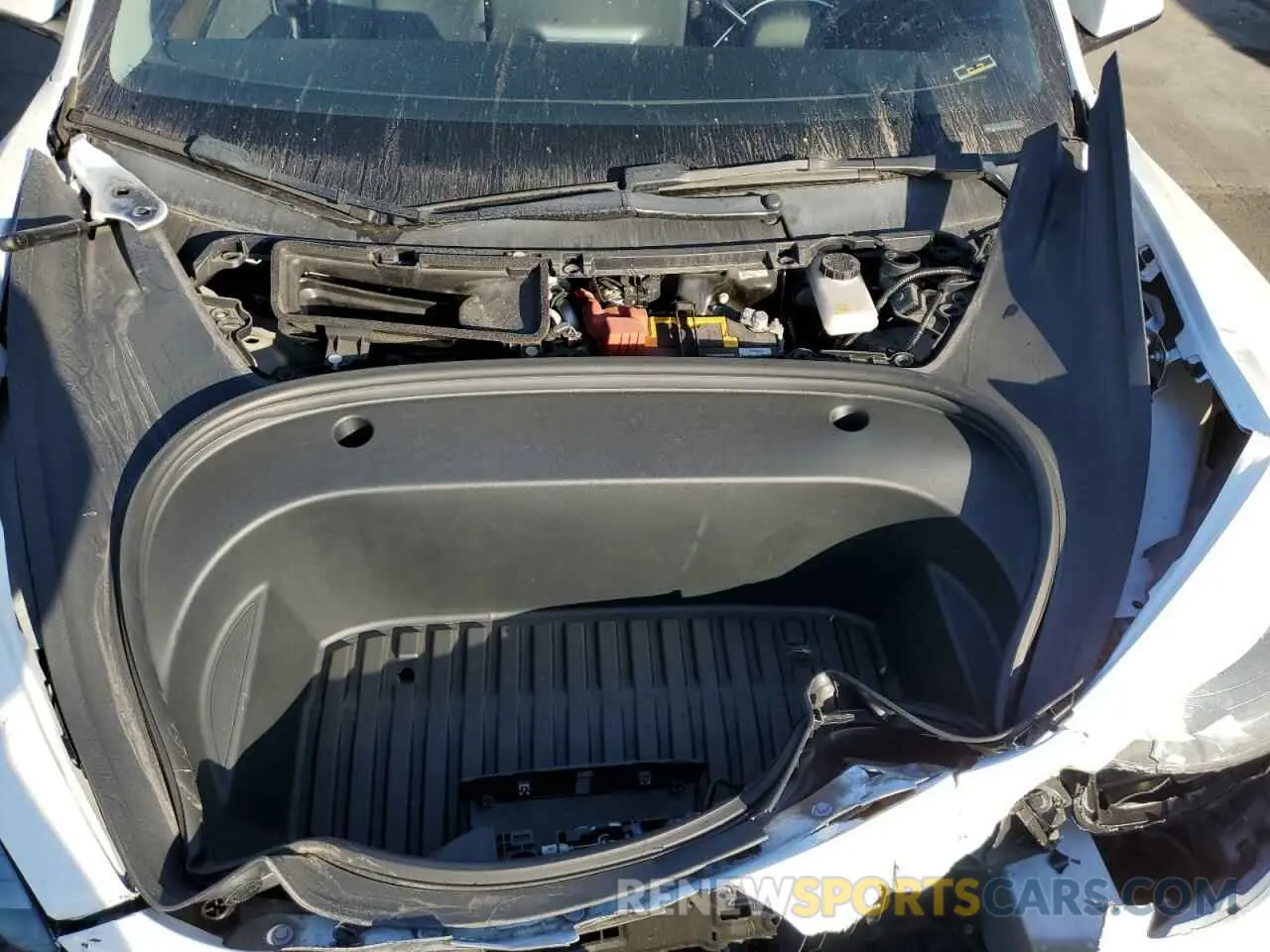 12 Photograph of a damaged car 5YJ3E1EA8MF094044 TESLA MODEL 3 2021