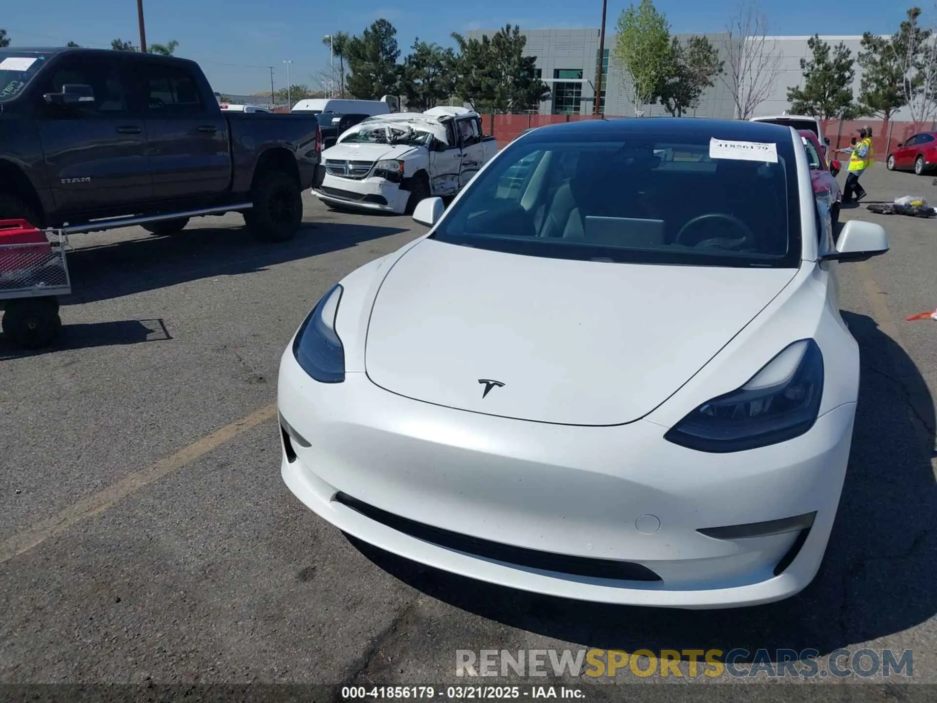 13 Фотография поврежденного автомобиля 5YJ3E1EA8MF867790 TESLA MODEL 3 2021