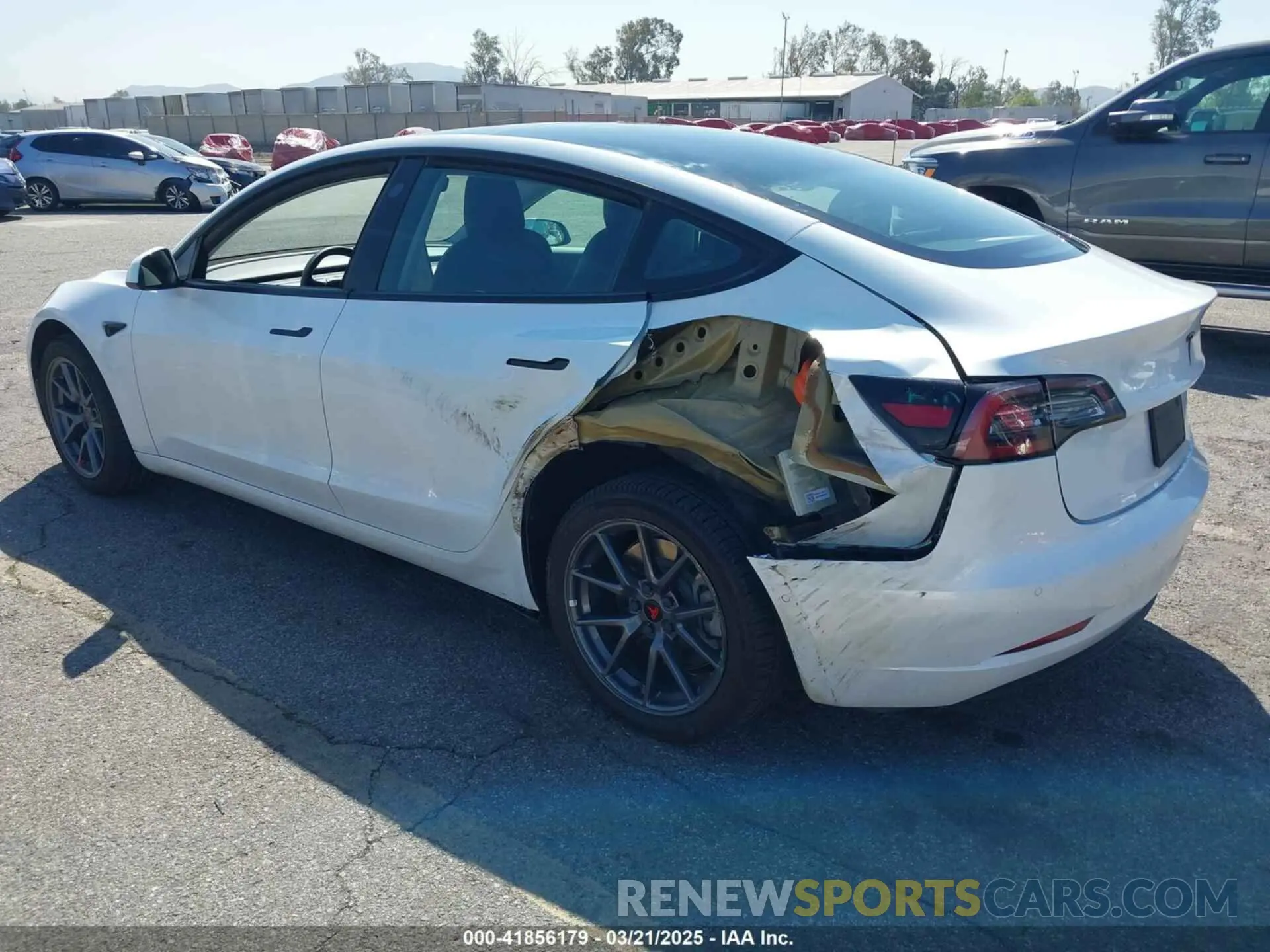 3 Фотография поврежденного автомобиля 5YJ3E1EA8MF867790 TESLA MODEL 3 2021