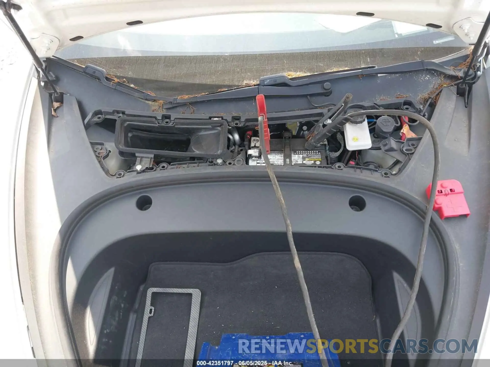 10 Photograph of a damaged car 5YJ3E1EA8MF871483 TESLA MODEL 3 2021
