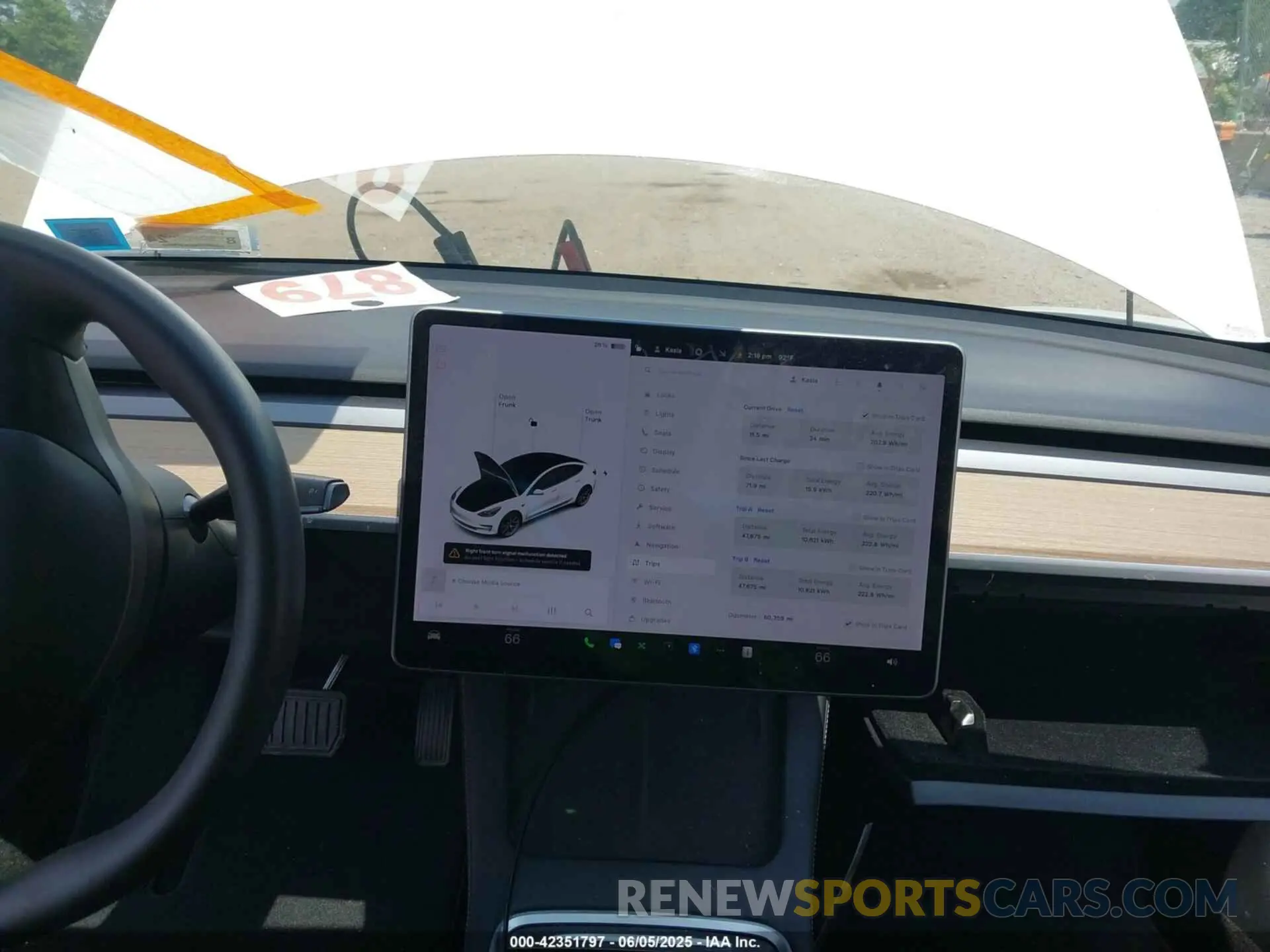 18 Photograph of a damaged car 5YJ3E1EA8MF871483 TESLA MODEL 3 2021