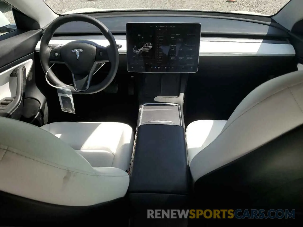 8 Photograph of a damaged car 5YJ3E1EA8MF915627 TESLA MODEL 3 2021