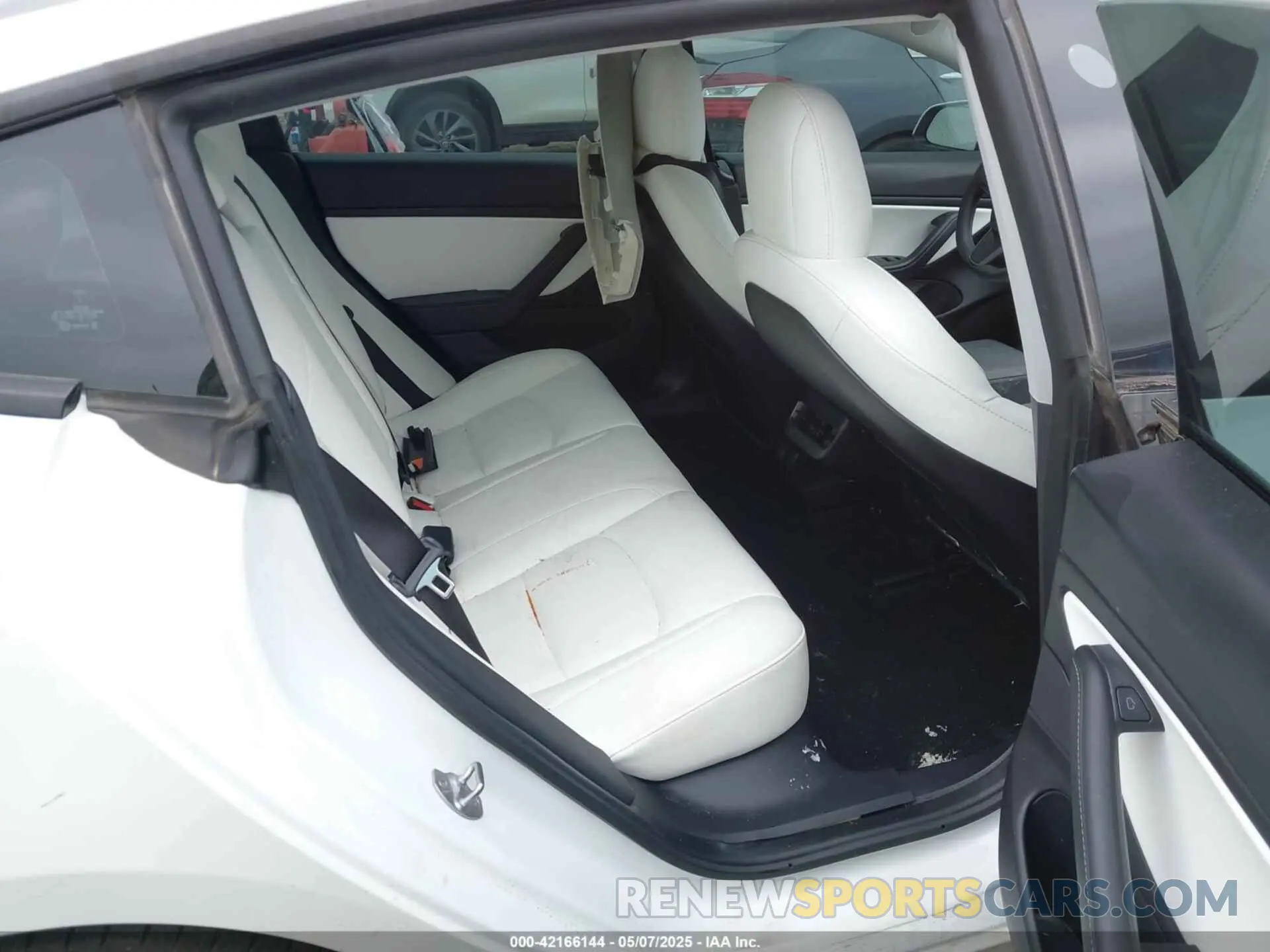 8 Фотография поврежденного автомобиля 5YJ3E1EA8MF921542 TESLA MODEL 3 2021