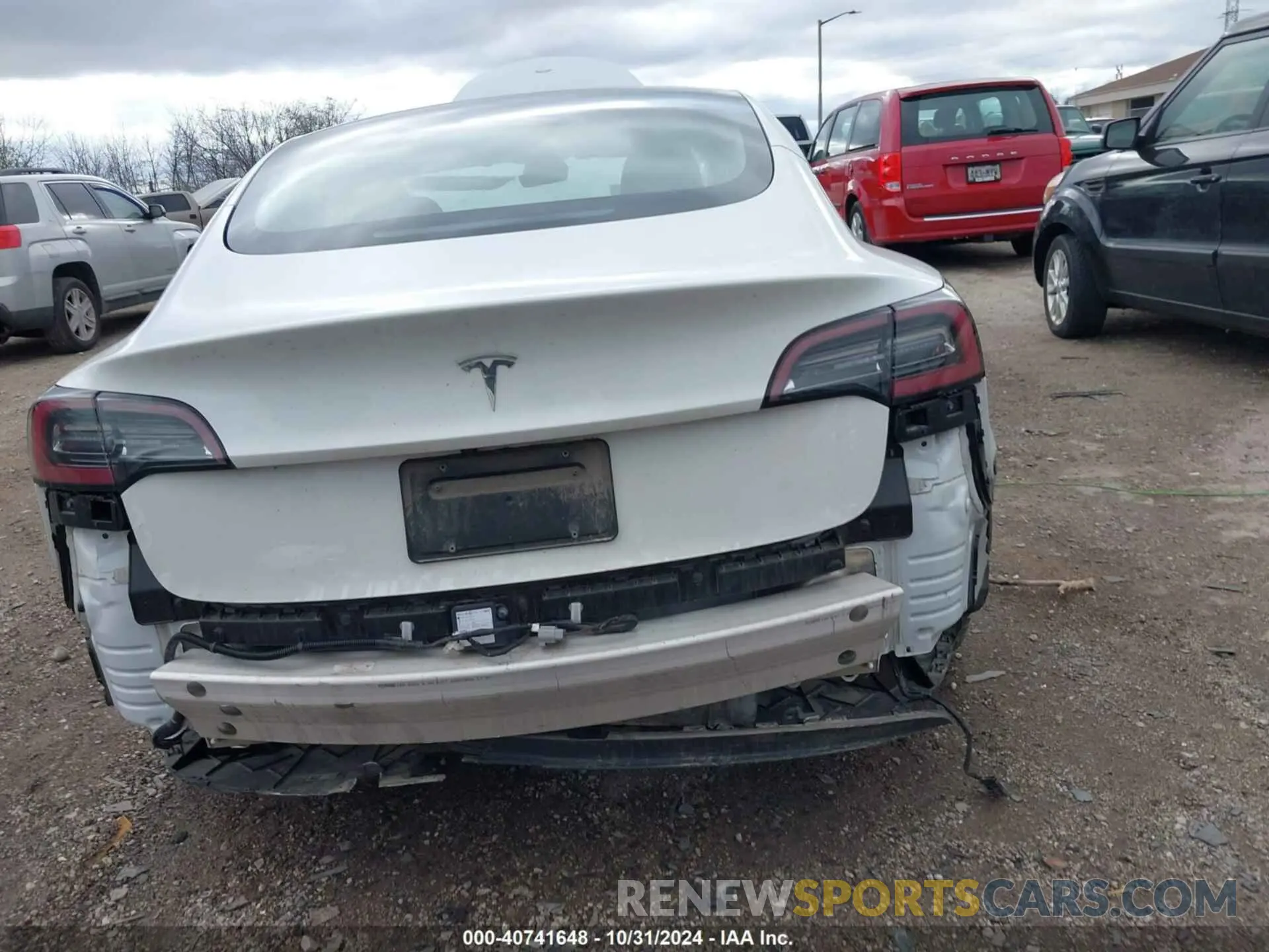 21 Photograph of a damaged car 5YJ3E1EA9MF027839 TESLA MODEL 3 2021