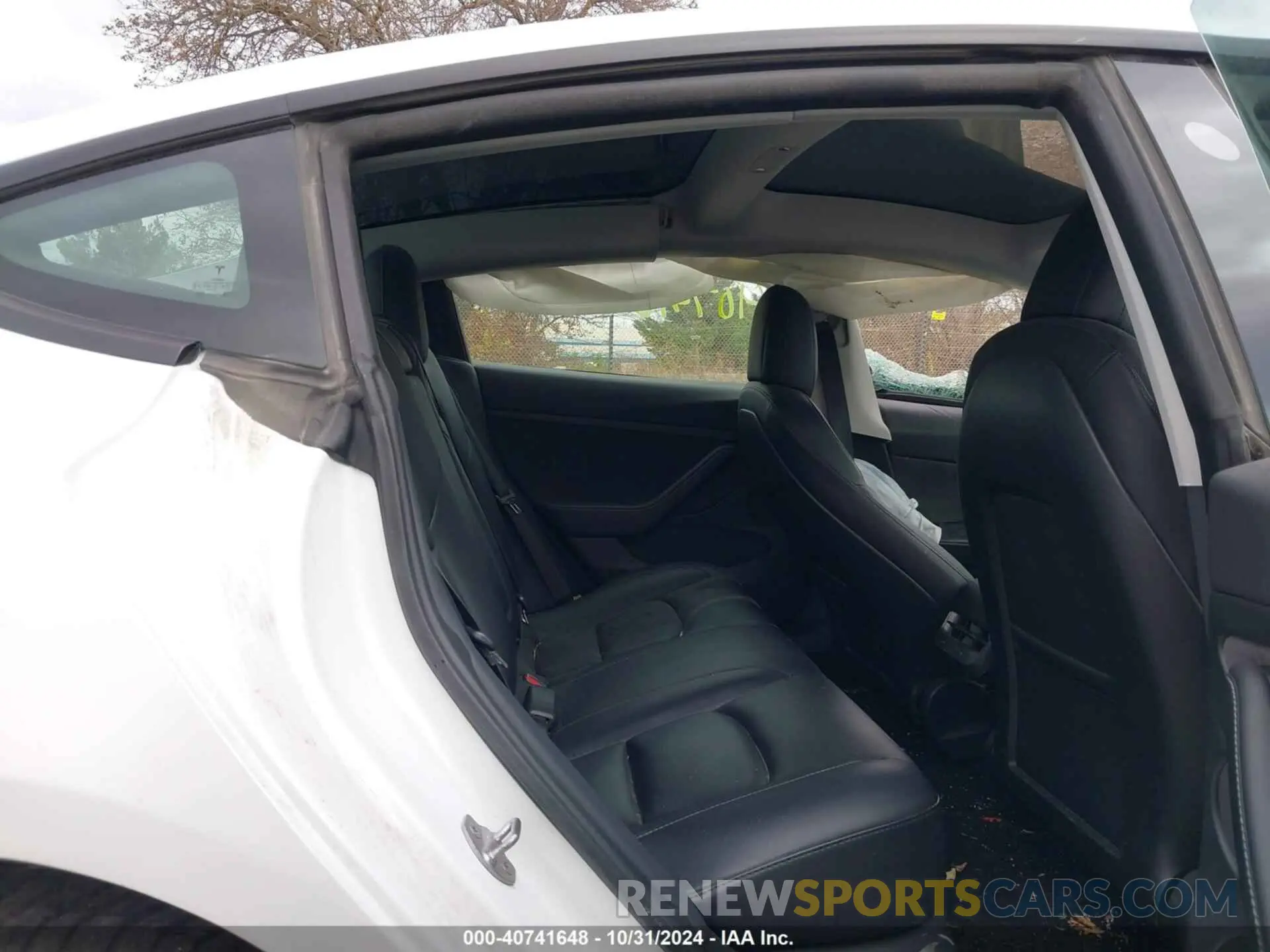 8 Photograph of a damaged car 5YJ3E1EA9MF027839 TESLA MODEL 3 2021
