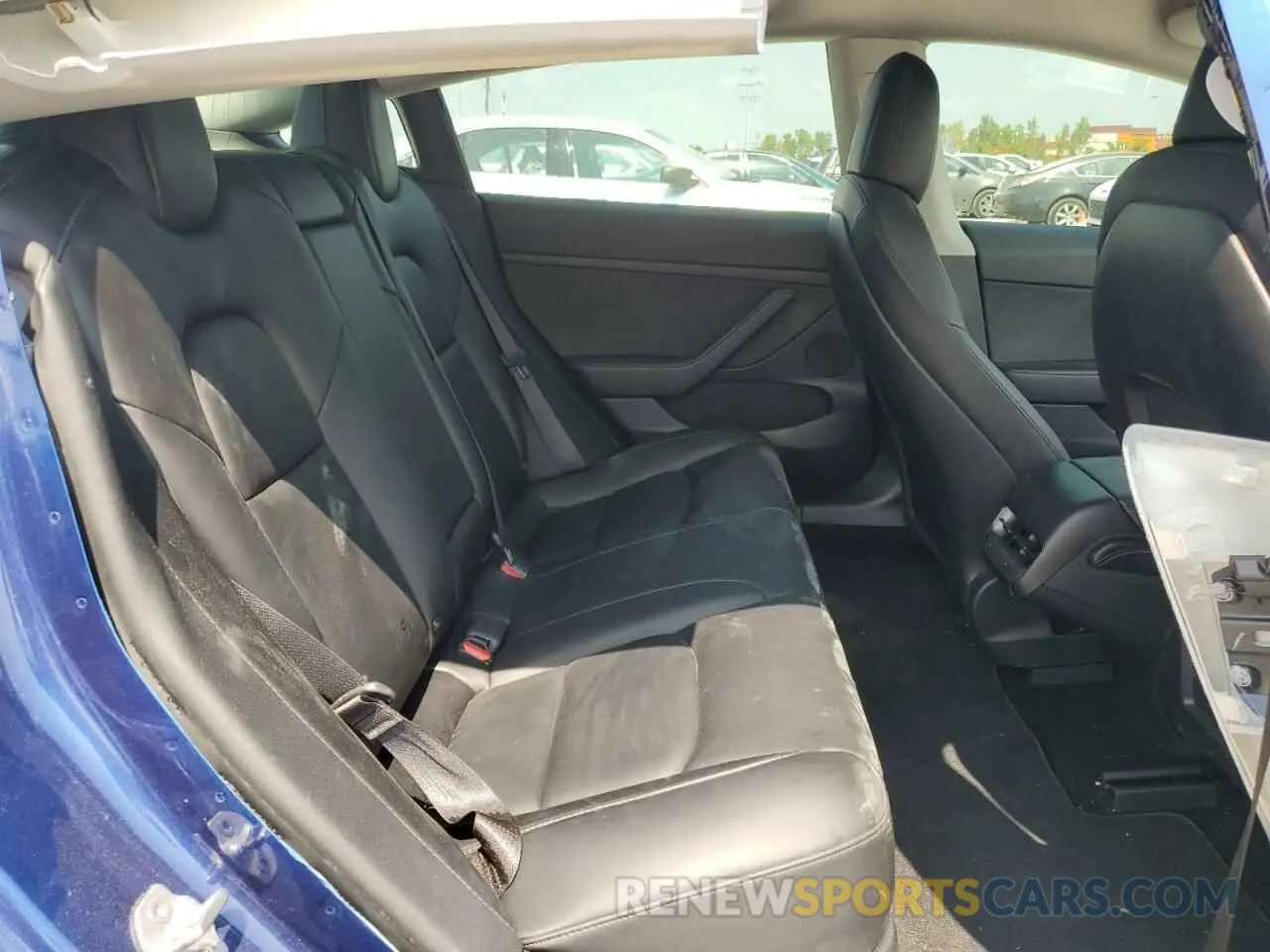 10 Photograph of a damaged car 5YJ3E1EA9MF057374 TESLA MODEL 3 2021