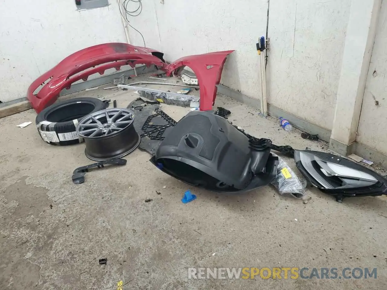 12 Photograph of a damaged car 5YJ3E1EA9MF059769 TESLA MODEL 3 2021