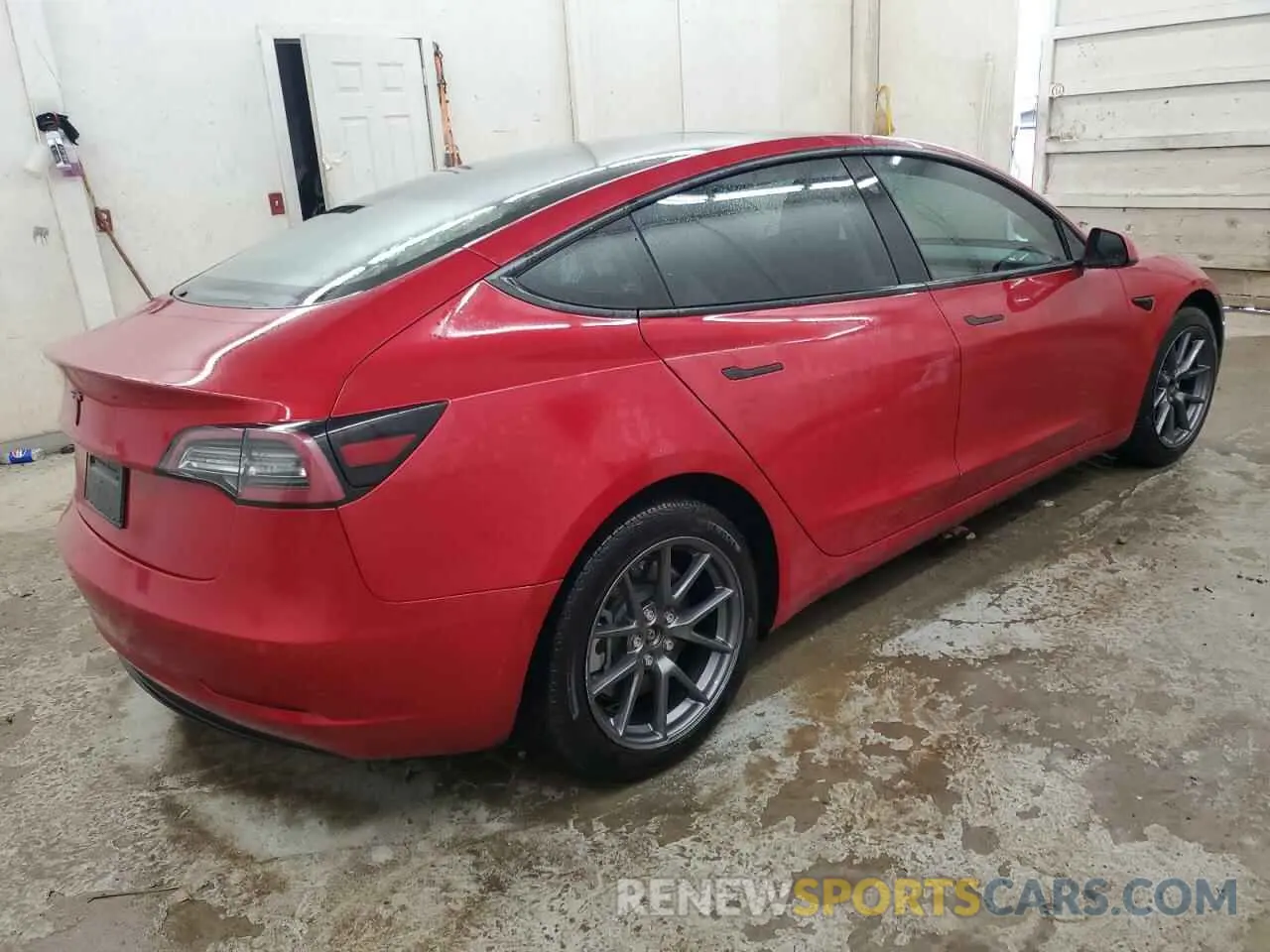 3 Photograph of a damaged car 5YJ3E1EA9MF059769 TESLA MODEL 3 2021