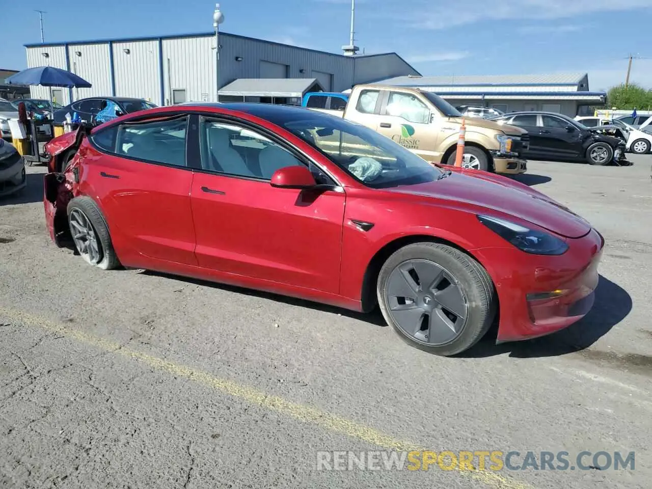 4 Фотография поврежденного автомобиля 5YJ3E1EA9MF070657 TESLA MODEL 3 2021