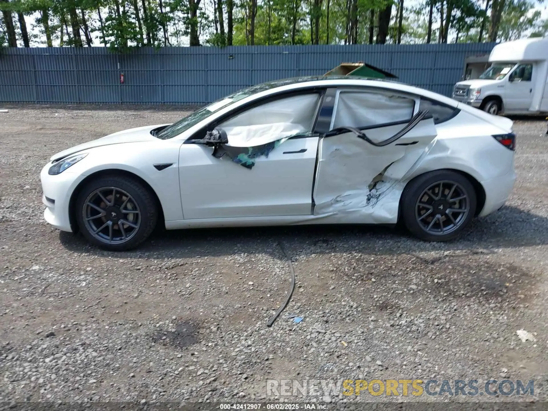 14 Фотография поврежденного автомобиля 5YJ3E1EA9MF092626 TESLA MODEL 3 2021