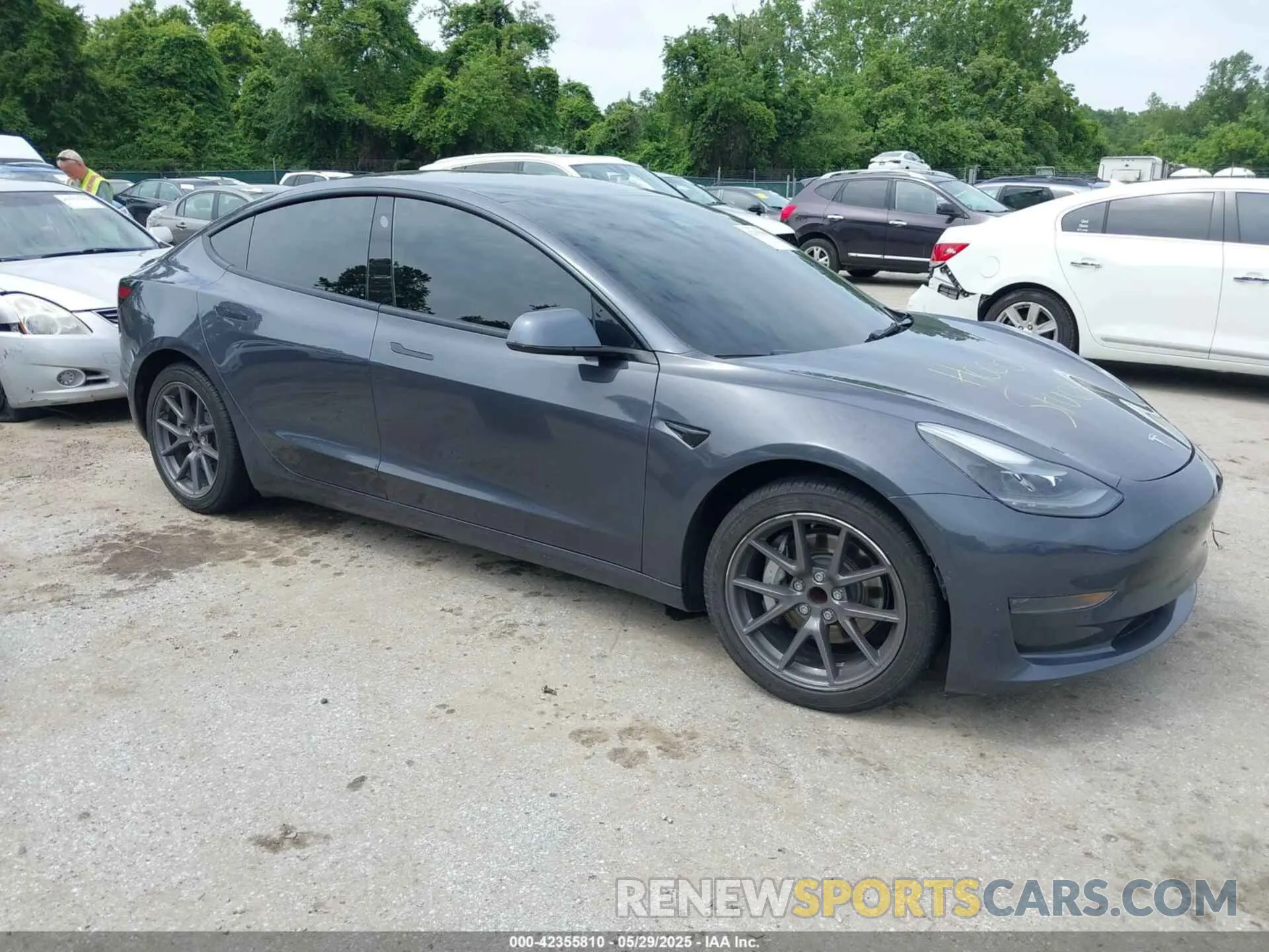 1 Фотография поврежденного автомобиля 5YJ3E1EA9MF094554 TESLA MODEL 3 2021