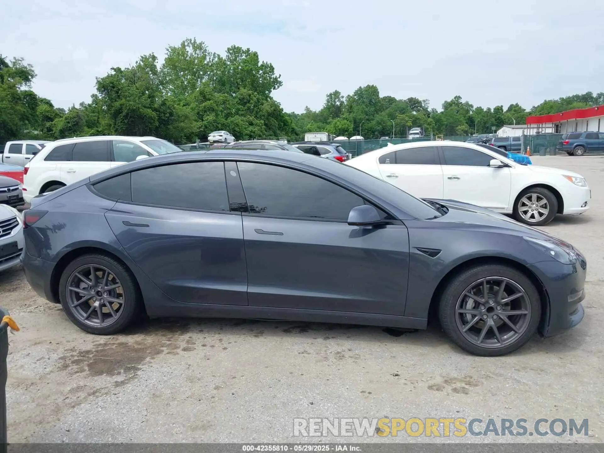 12 Фотография поврежденного автомобиля 5YJ3E1EA9MF094554 TESLA MODEL 3 2021