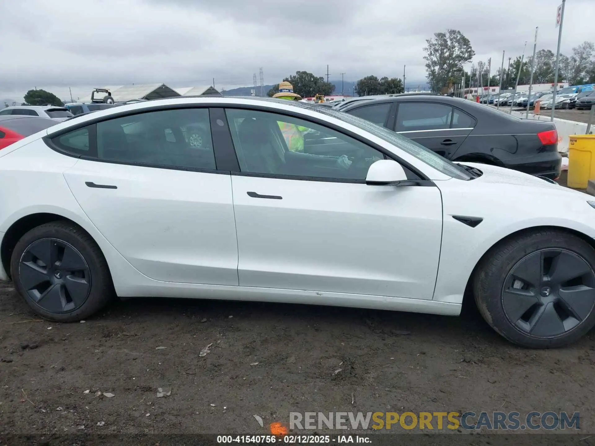 12 Фотография поврежденного автомобиля 5YJ3E1EA9MF095719 TESLA MODEL 3 2021