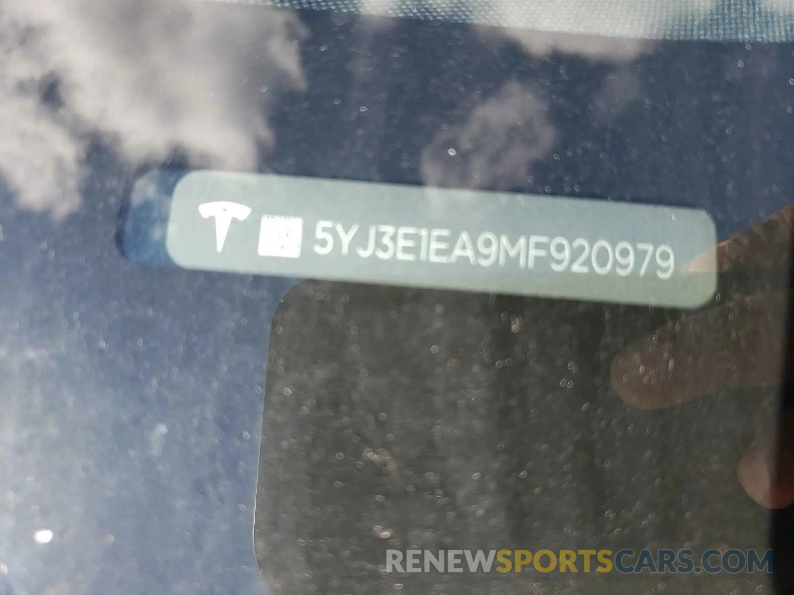 10 Фотография поврежденного автомобиля 5YJ3E1EA9MF920979 TESLA MODEL 3 2021