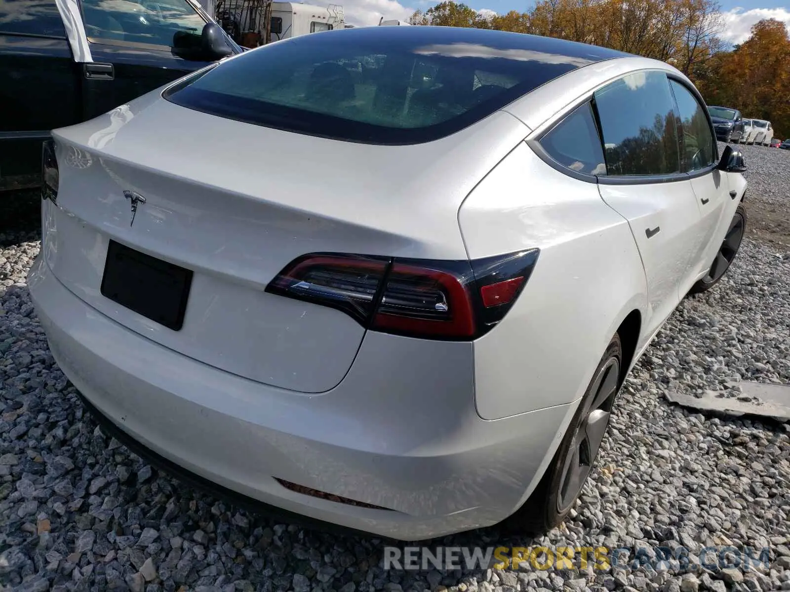4 Фотография поврежденного автомобиля 5YJ3E1EA9MF920979 TESLA MODEL 3 2021