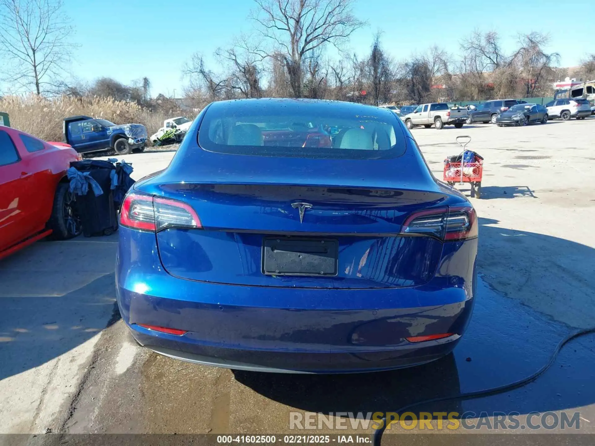 15 Photograph of a damaged car 5YJ3E1EA9MF978705 TESLA MODEL 3 2021