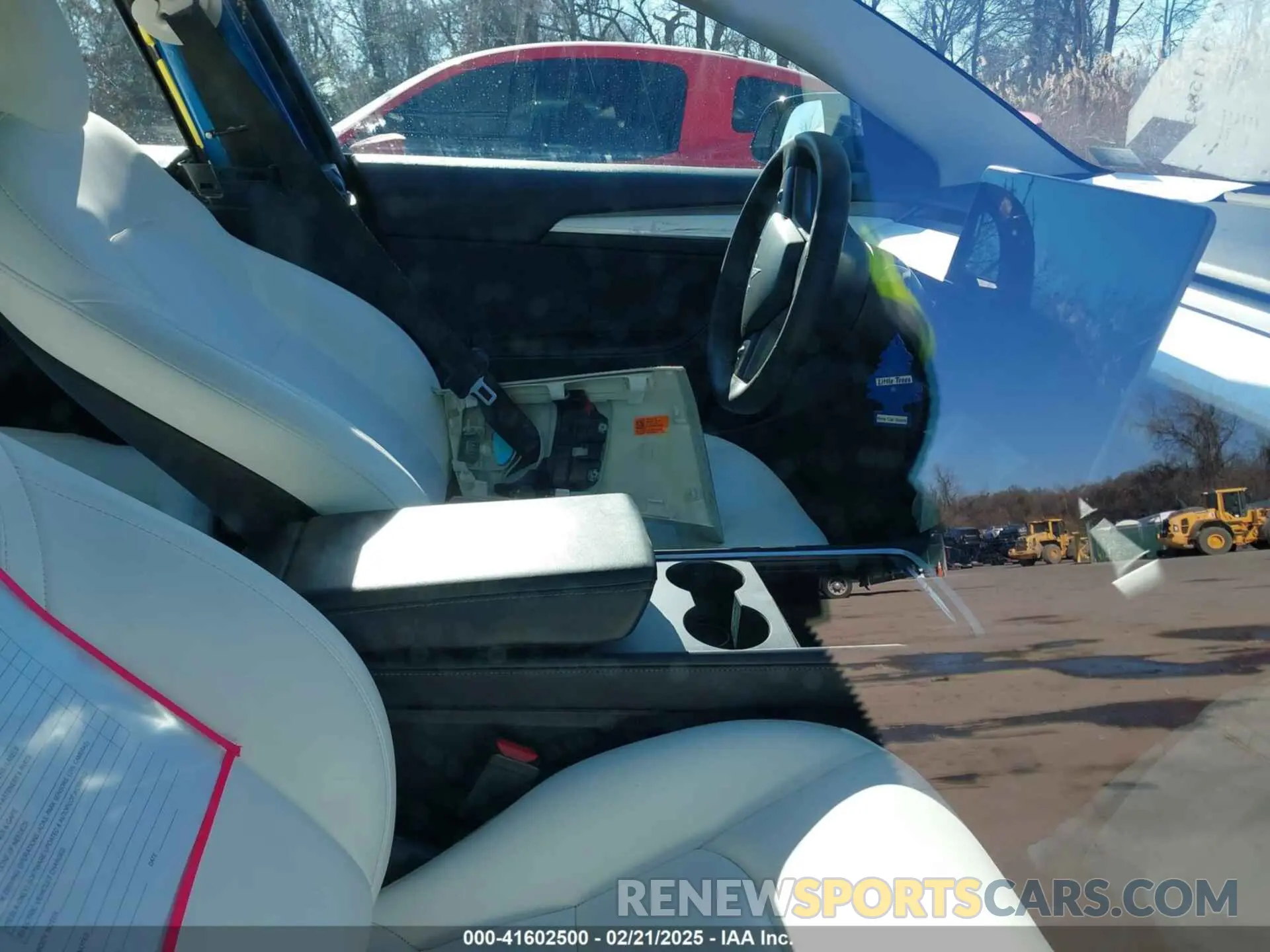 5 Photograph of a damaged car 5YJ3E1EA9MF978705 TESLA MODEL 3 2021