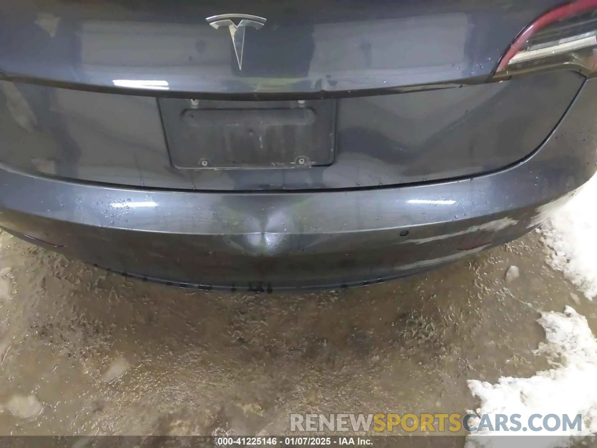23 Photograph of a damaged car 5YJ3E1EA9MF991454 TESLA MODEL 3 2021