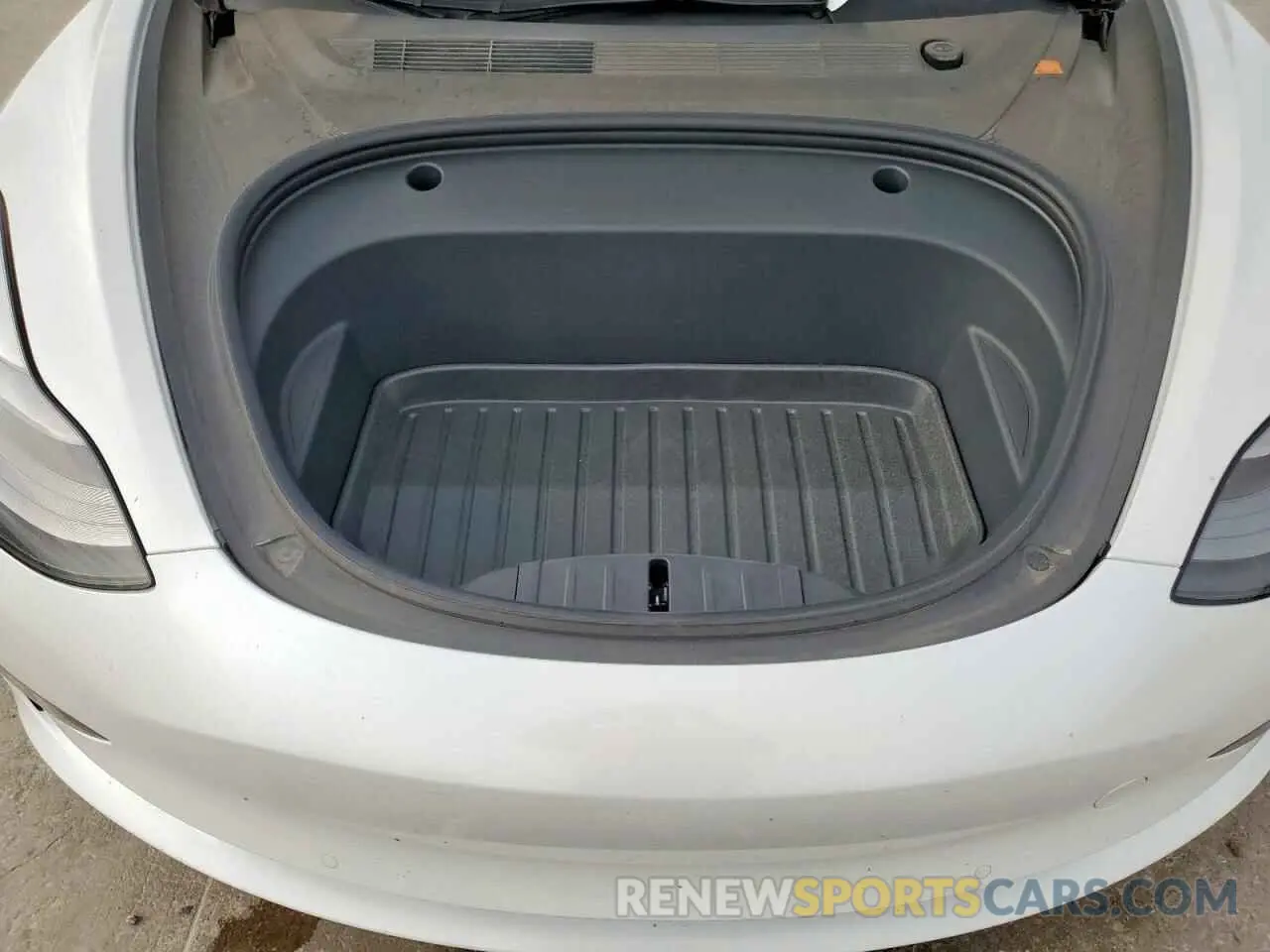 11 Photograph of a damaged car 5YJ3E1EAXMF016770 TESLA MODEL 3 2021