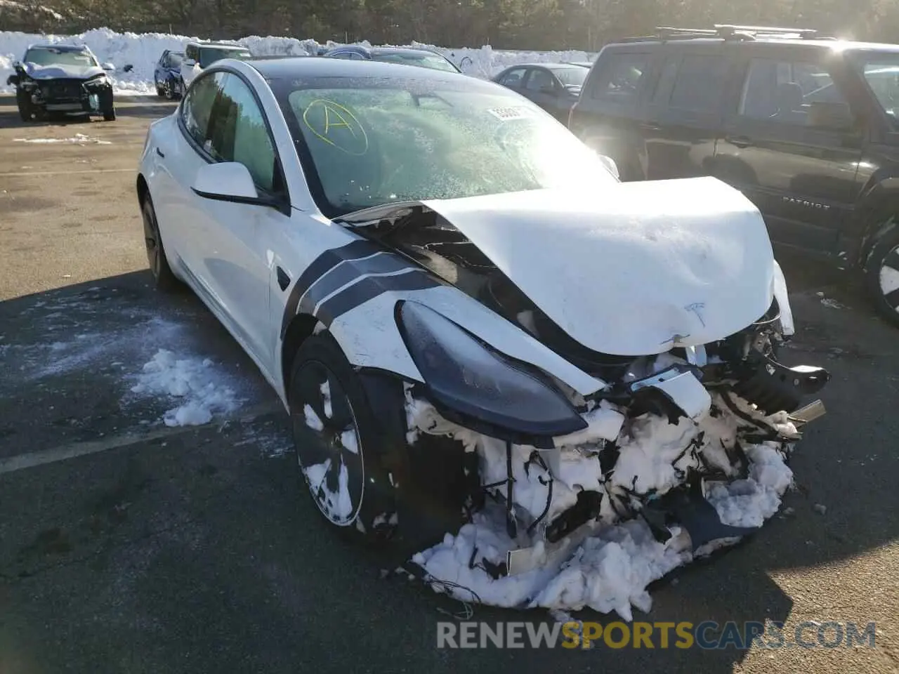 1 Photograph of a damaged car 5YJ3E1EAXMF042642 TESLA MODEL 3 2021
