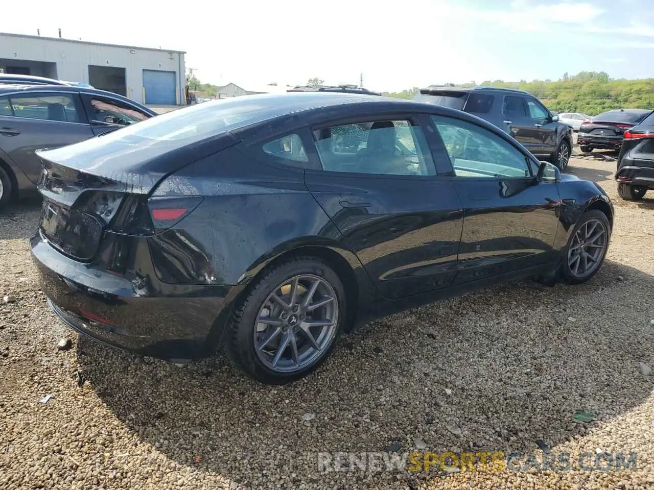 3 Photograph of a damaged car 5YJ3E1EAXMF056864 TESLA MODEL 3 2021