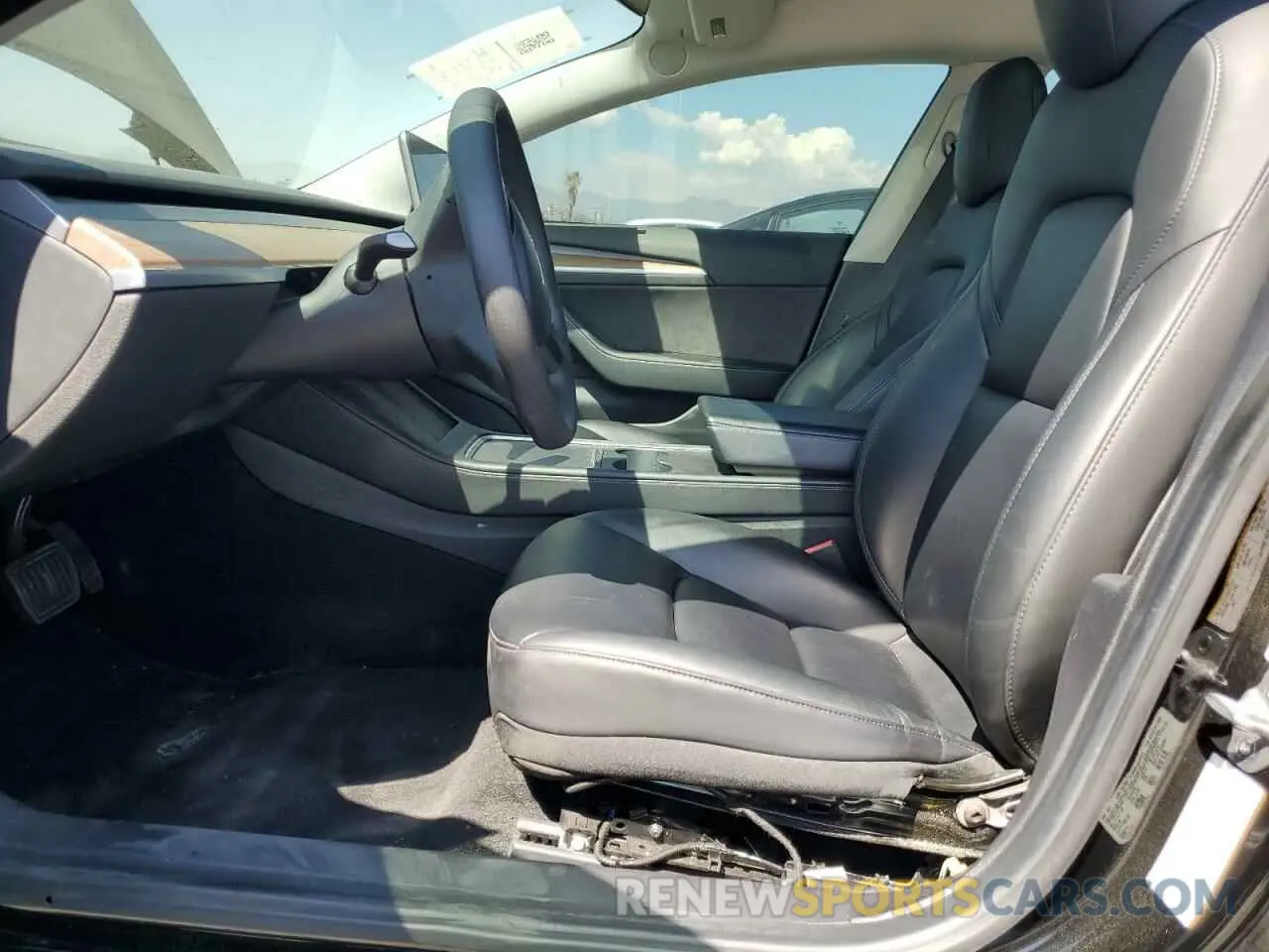 7 Photograph of a damaged car 5YJ3E1EAXMF069467 TESLA MODEL 3 2021
