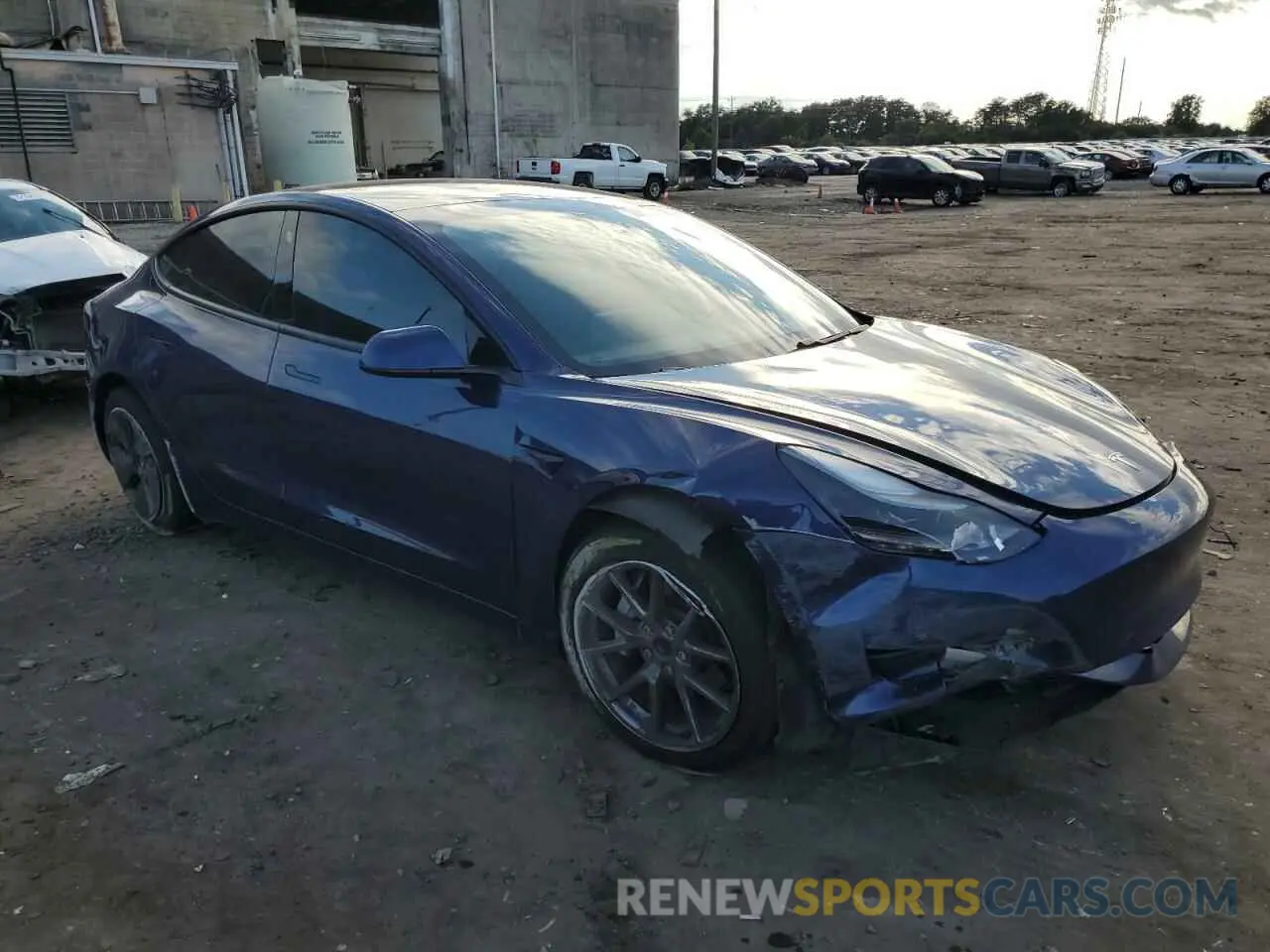 4 Фотография поврежденного автомобиля 5YJ3E1EAXMF082641 TESLA MODEL 3 2021