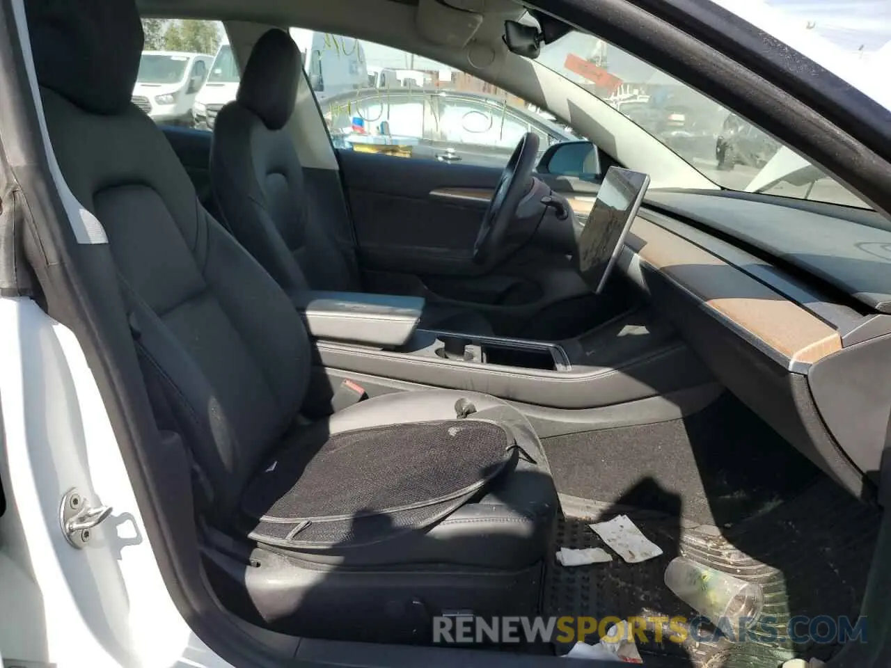 5 Photograph of a damaged car 5YJ3E1EAXMF095907 TESLA MODEL 3 2021