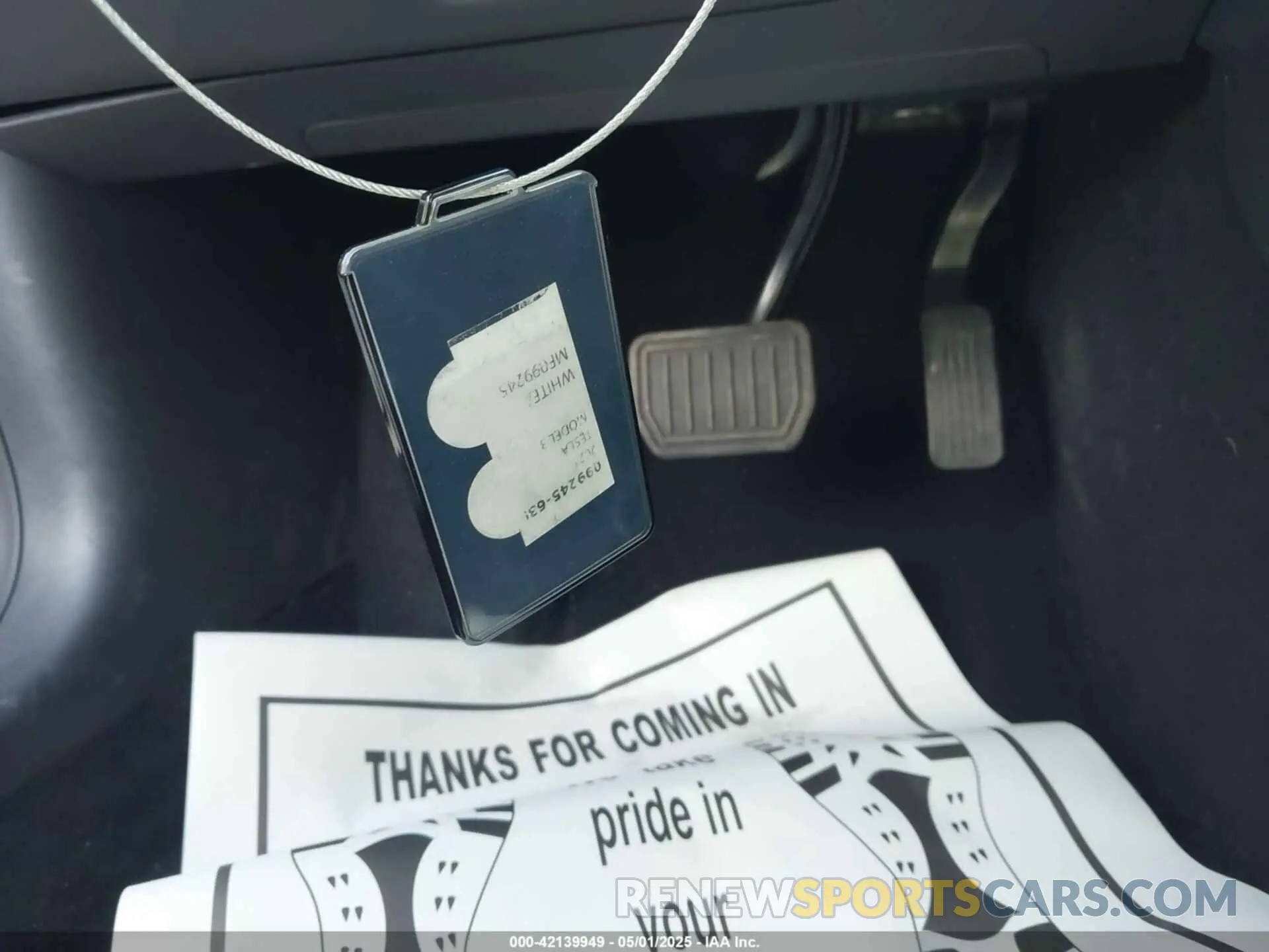 11 Photograph of a damaged car 5YJ3E1EAXMF099245 TESLA MODEL 3 2021