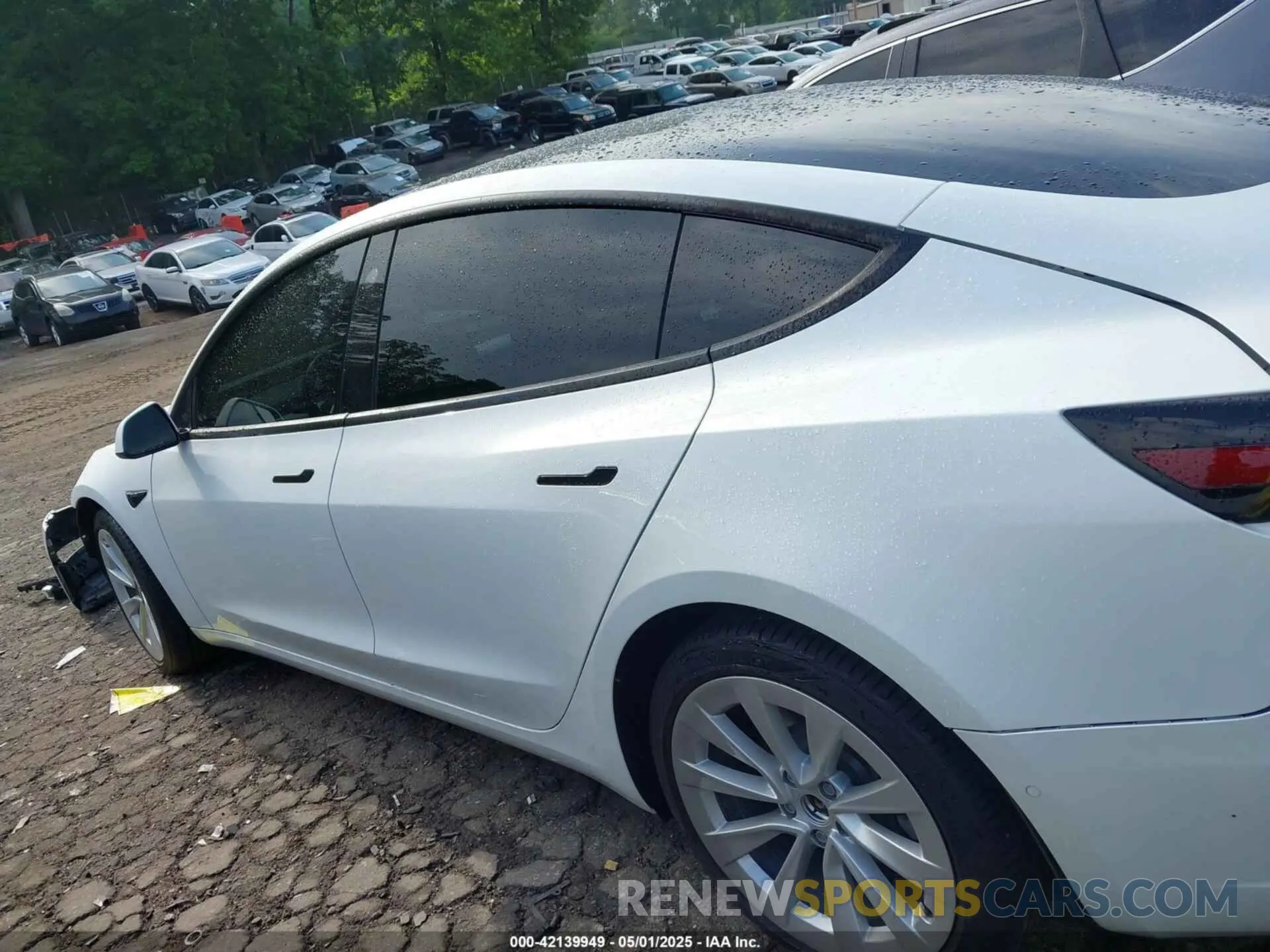 15 Photograph of a damaged car 5YJ3E1EAXMF099245 TESLA MODEL 3 2021