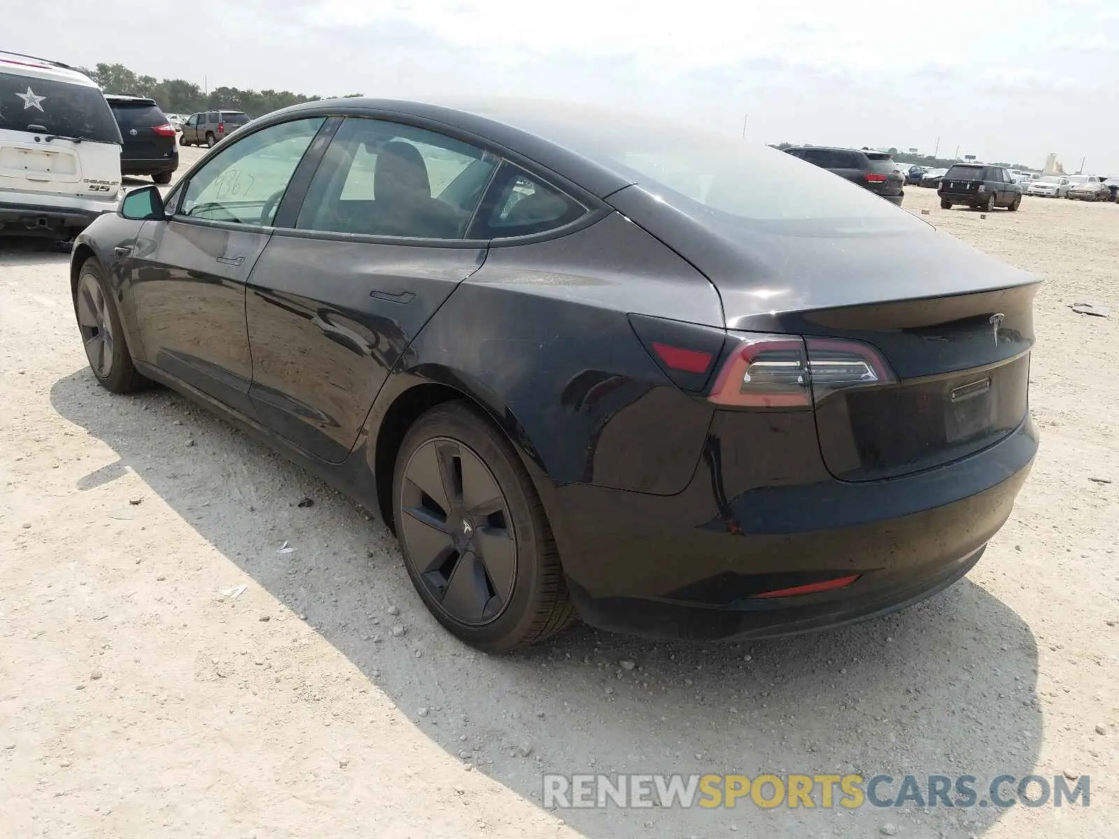 3 Photograph of a damaged car 5YJ3E1EAXMF961461 TESLA MODEL 3 2021