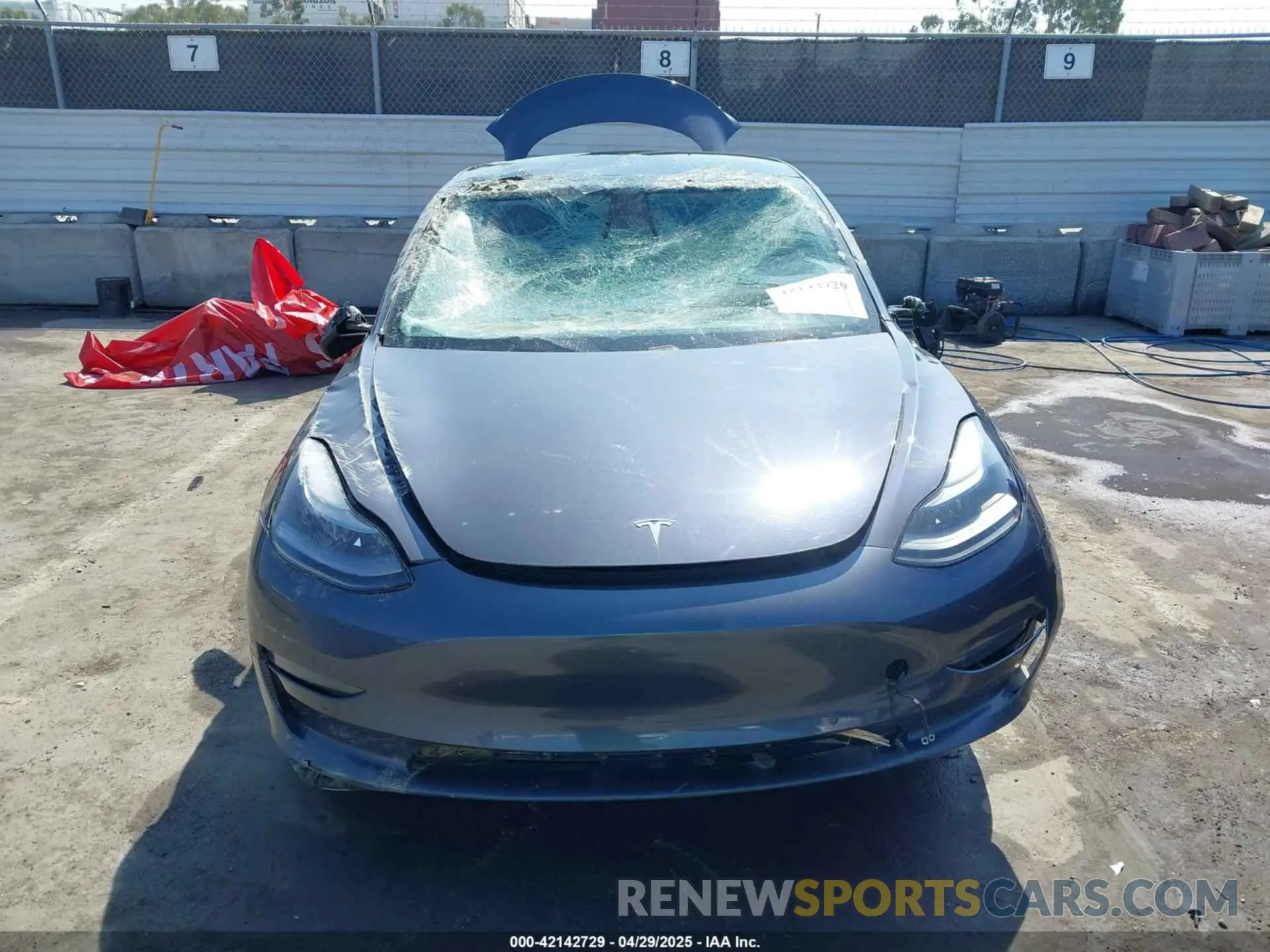 11 Фотография поврежденного автомобиля 5YJ3E1EAXMF982441 TESLA MODEL 3 2021