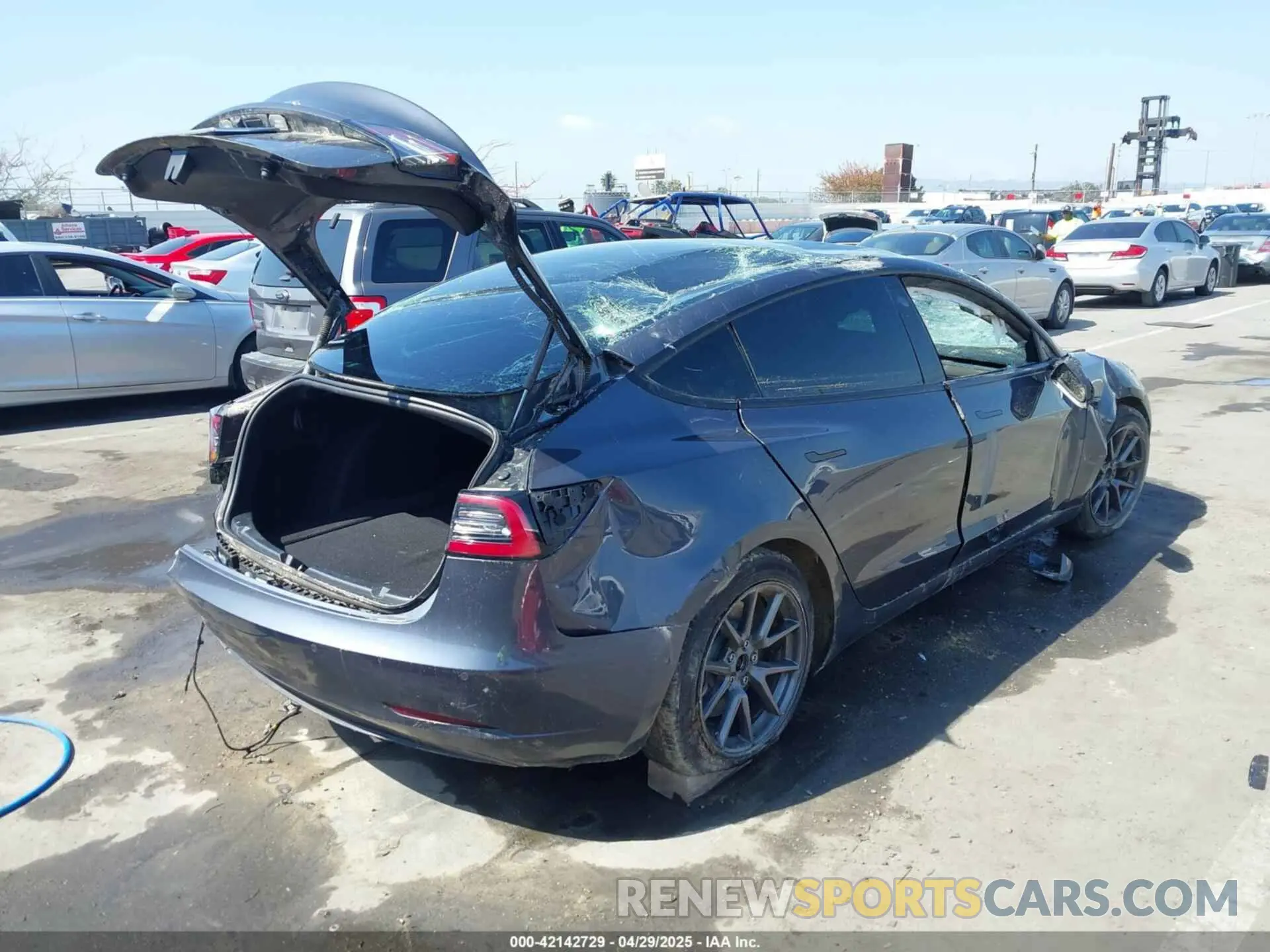 4 Фотография поврежденного автомобиля 5YJ3E1EAXMF982441 TESLA MODEL 3 2021