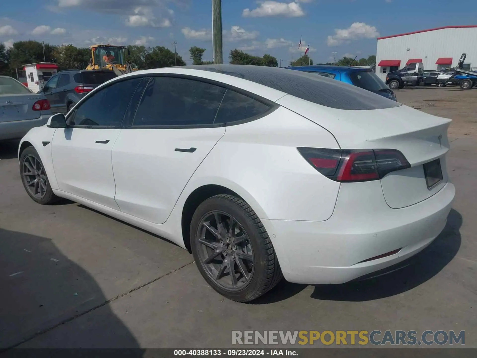 3 Photograph of a damaged car 5YJ3E1EAXMF987137 TESLA MODEL 3 2021