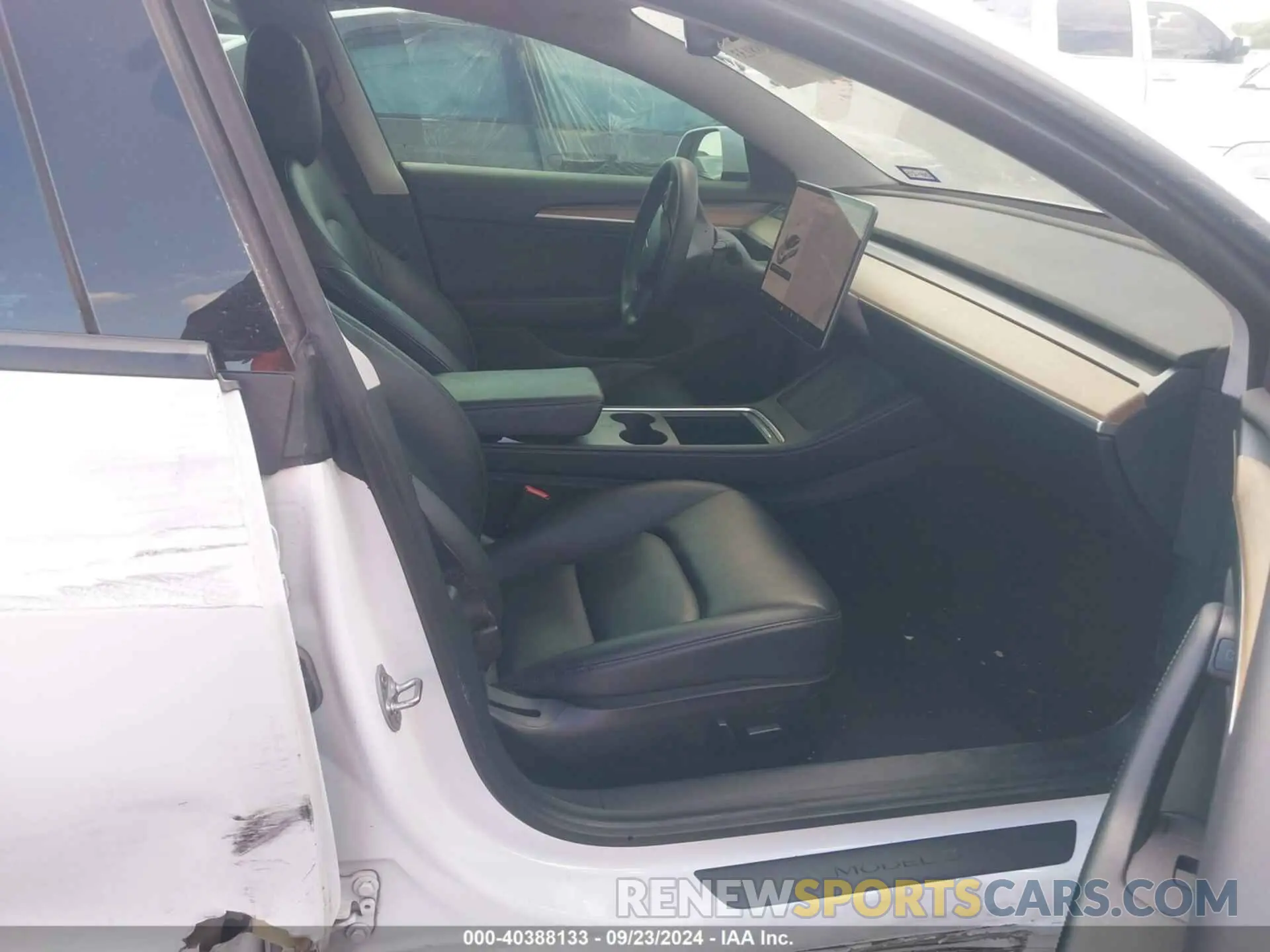 5 Photograph of a damaged car 5YJ3E1EAXMF987137 TESLA MODEL 3 2021