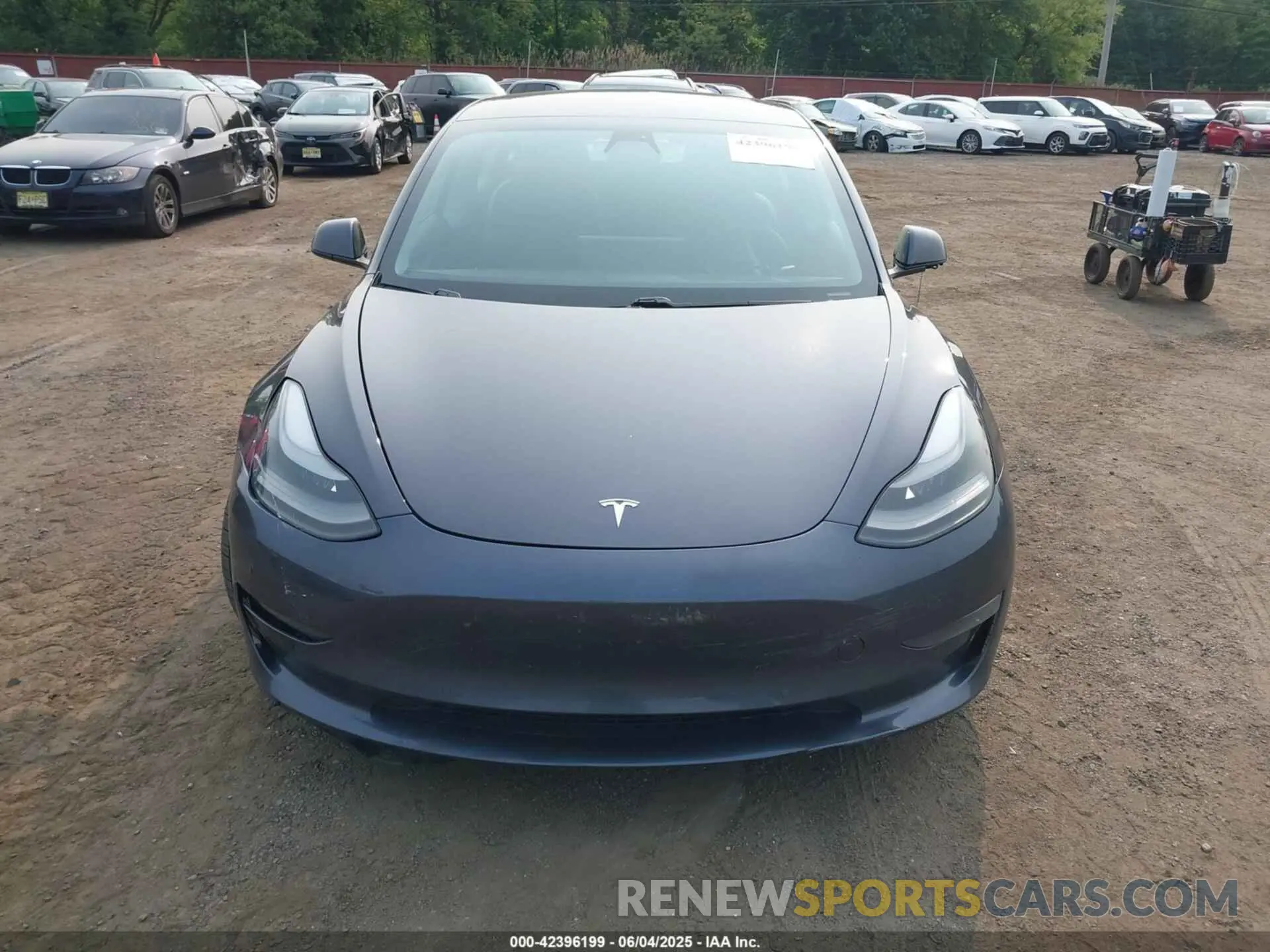 12 Фотография поврежденного автомобиля 5YJ3E1EB0MF036423 TESLA MODEL 3 2021