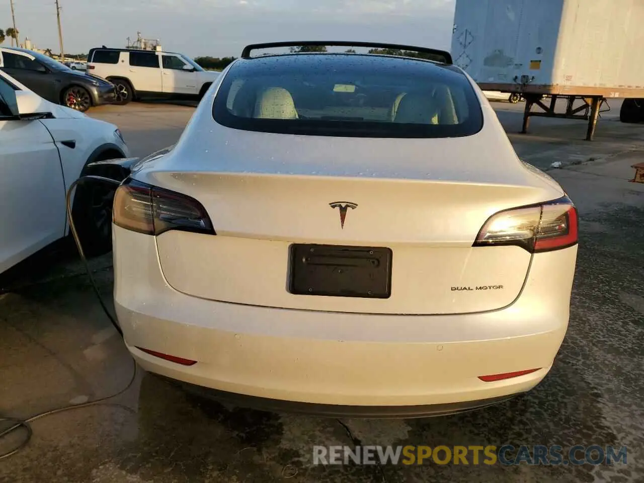 6 Фотография поврежденного автомобиля 5YJ3E1EB0MF036471 TESLA MODEL 3 2021