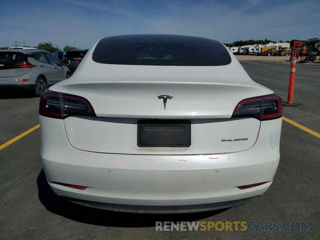 6 Фотография поврежденного автомобиля 5YJ3E1EB0MF050922 TESLA MODEL 3 2021