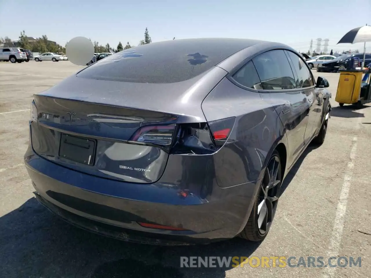 4 Photograph of a damaged car 5YJ3E1EB0MF054677 TESLA MODEL 3 2021