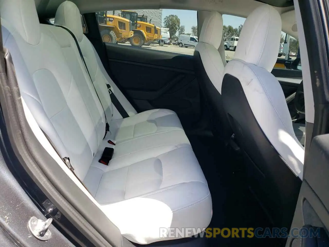 6 Photograph of a damaged car 5YJ3E1EB0MF054677 TESLA MODEL 3 2021