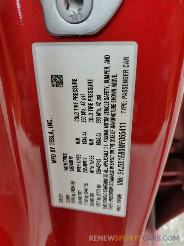 12 Photograph of a damaged car 5YJ3E1EB0MF055411 TESLA MODEL 3 2021