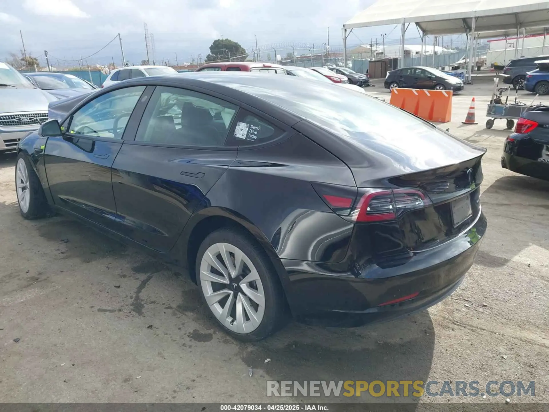 3 Фотография поврежденного автомобиля 5YJ3E1EB0MF855531 TESLA MODEL 3 2021