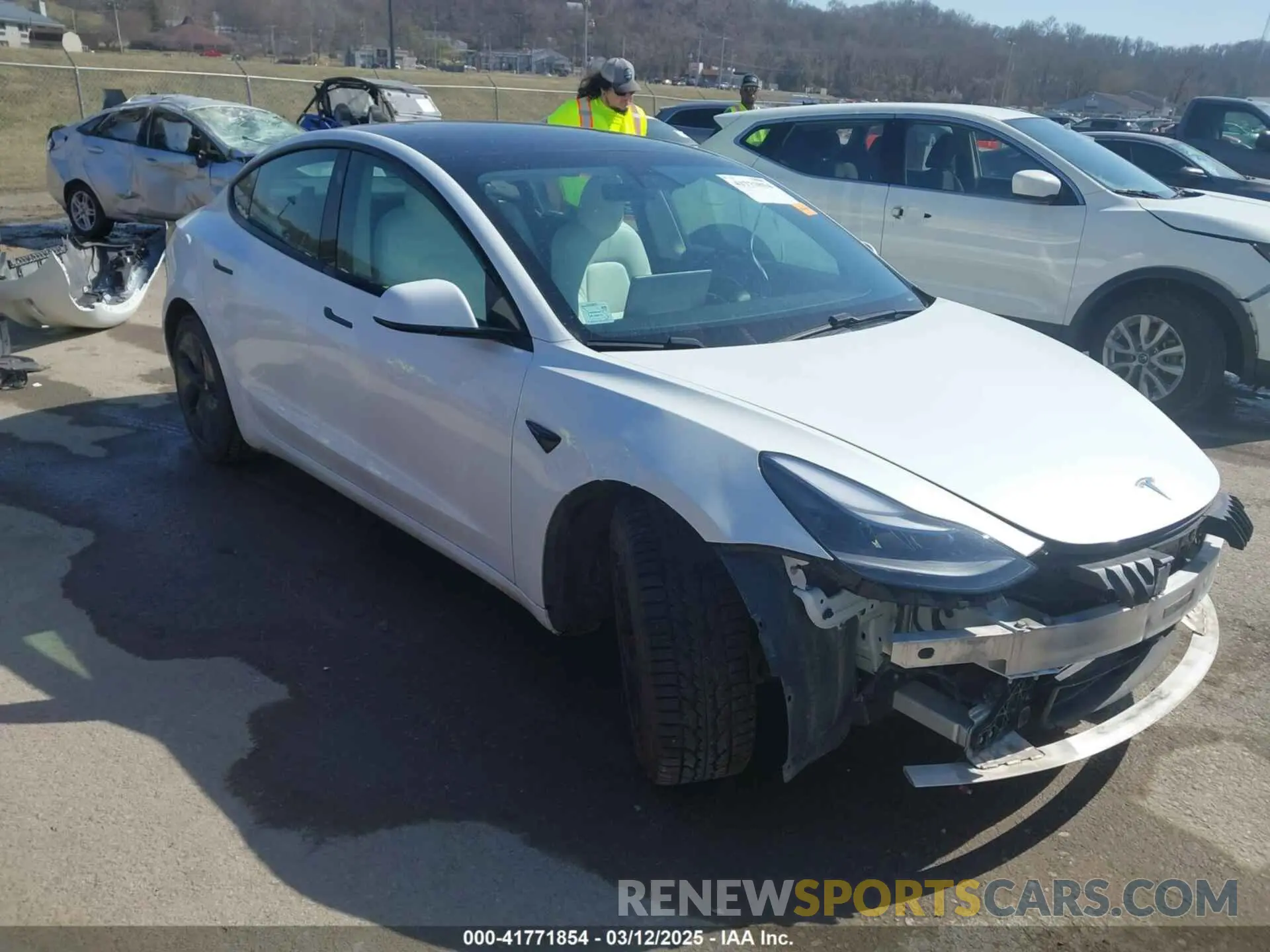 1 Photograph of a damaged car 5YJ3E1EB0MF860289 TESLA MODEL 3 2021