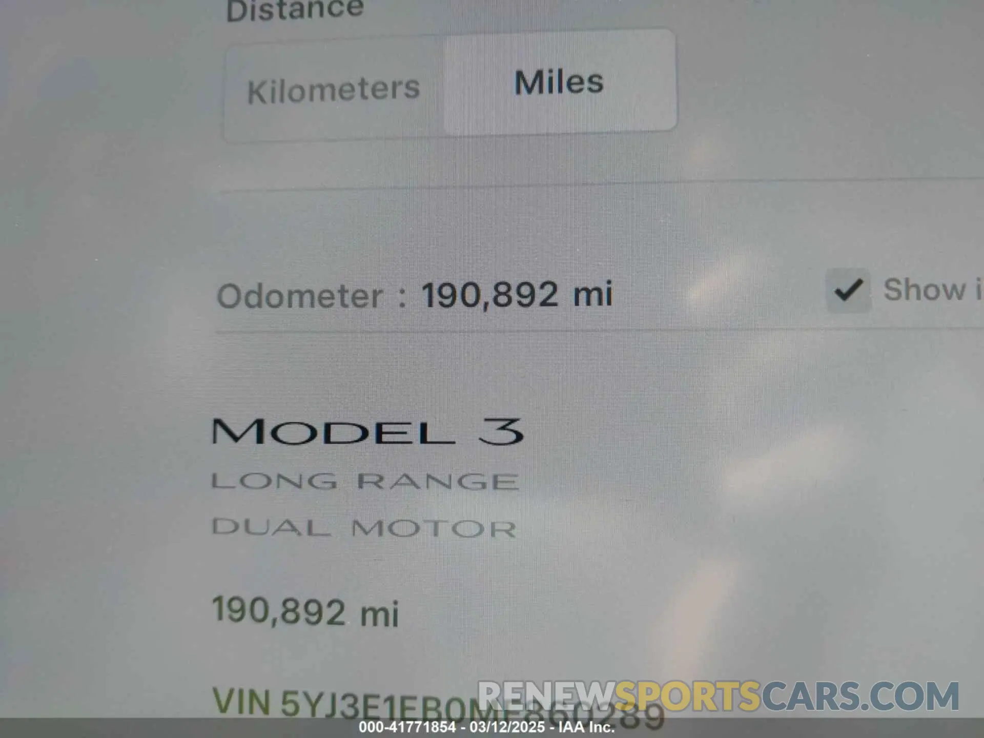 16 Photograph of a damaged car 5YJ3E1EB0MF860289 TESLA MODEL 3 2021