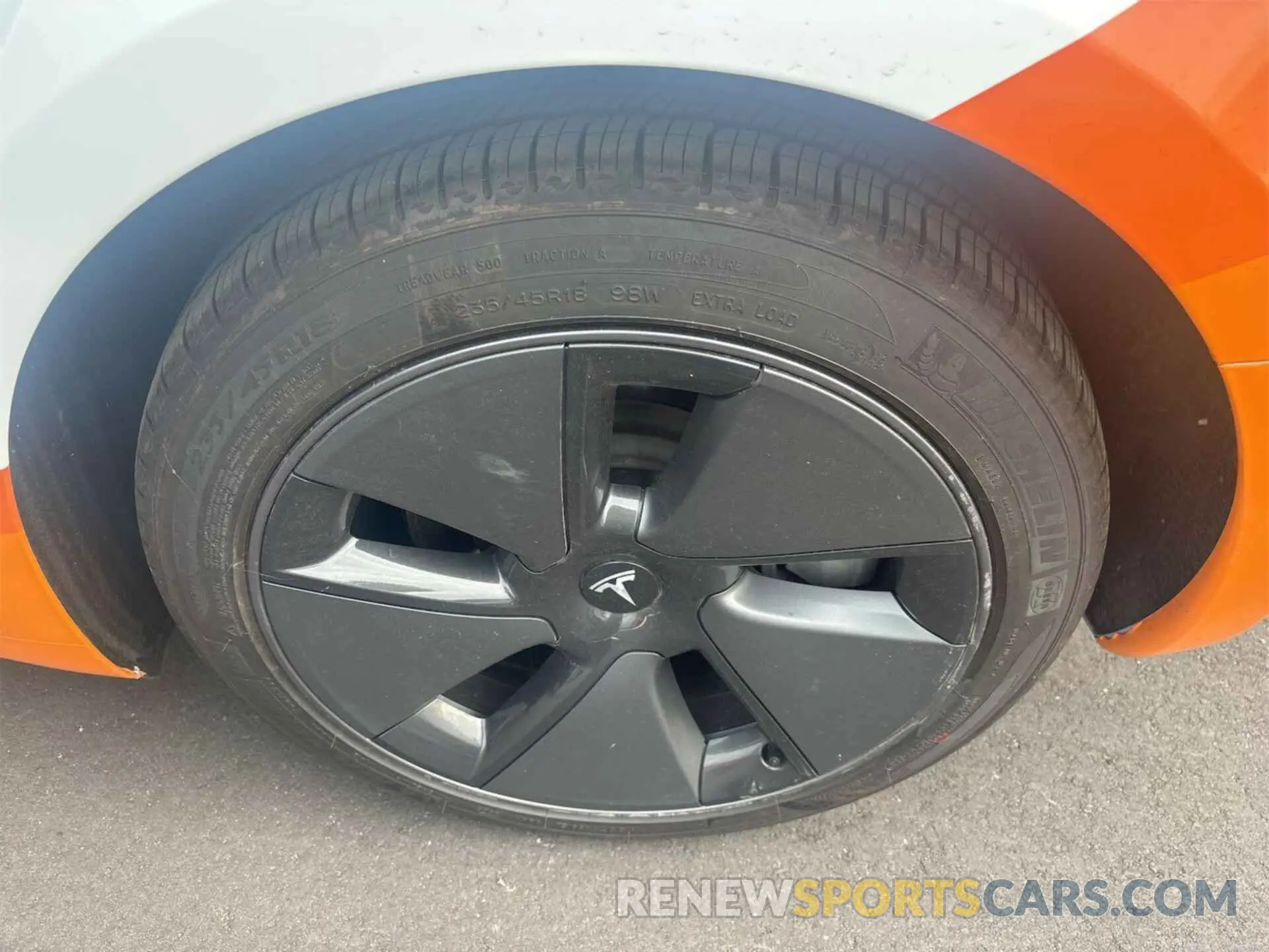 21 Фотография поврежденного автомобиля 5YJ3E1EB0MF961736 TESLA MODEL 3 2021