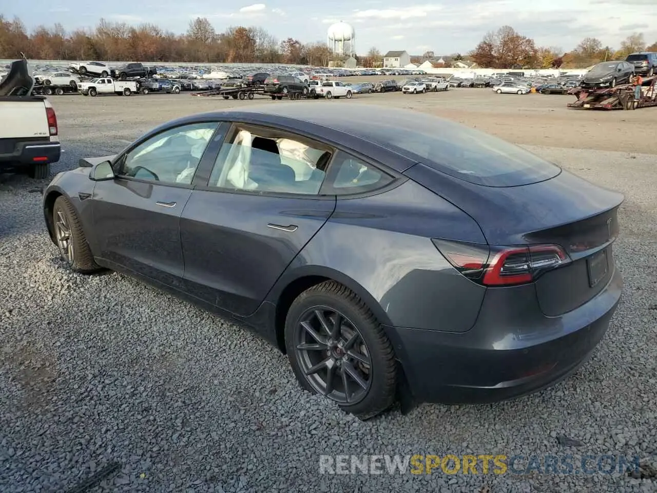 2 Photograph of a damaged car 5YJ3E1EB0MF979640 TESLA MODEL 3 2021