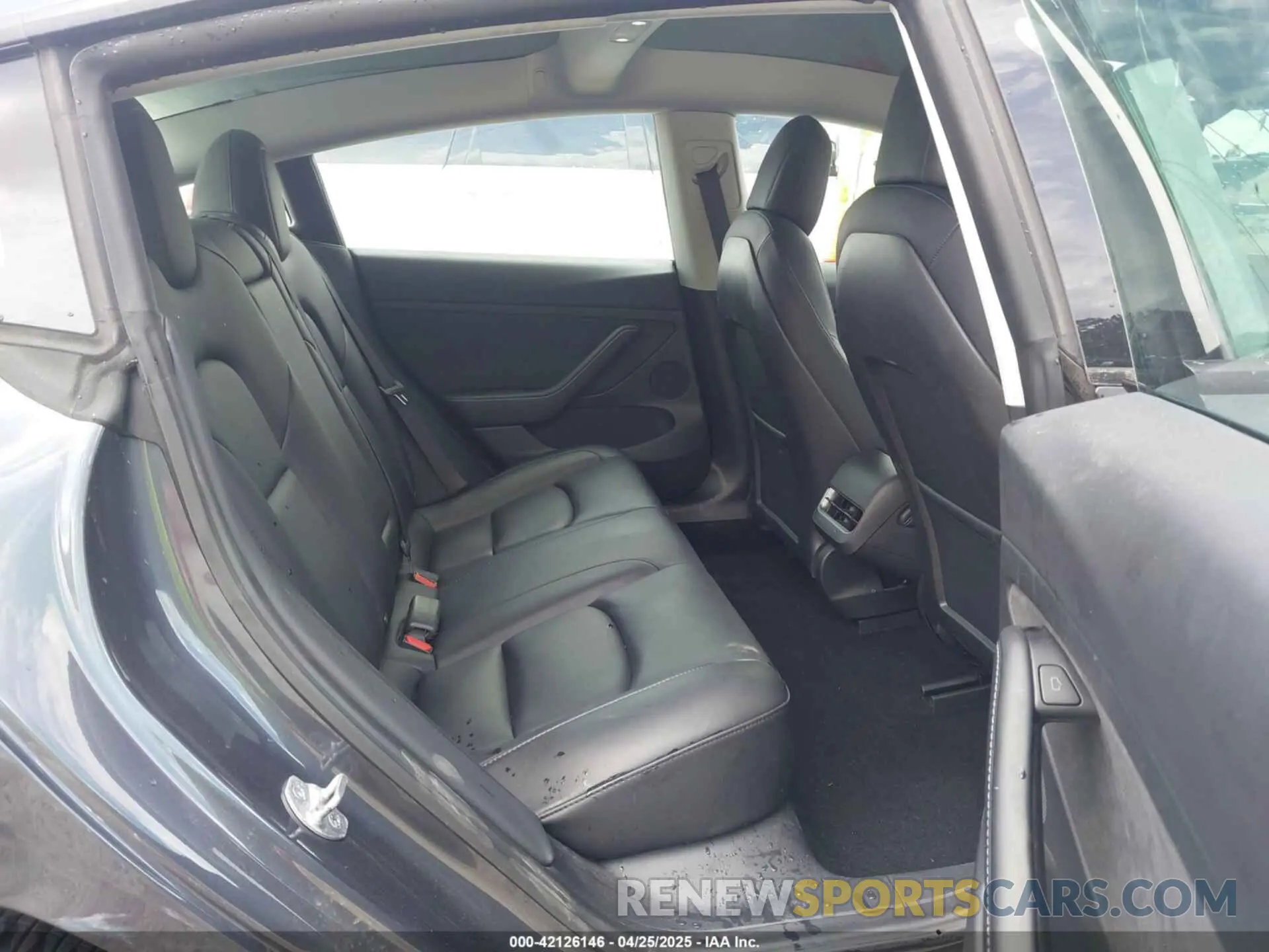 8 Фотография поврежденного автомобиля 5YJ3E1EB0MF979654 TESLA MODEL 3 2021