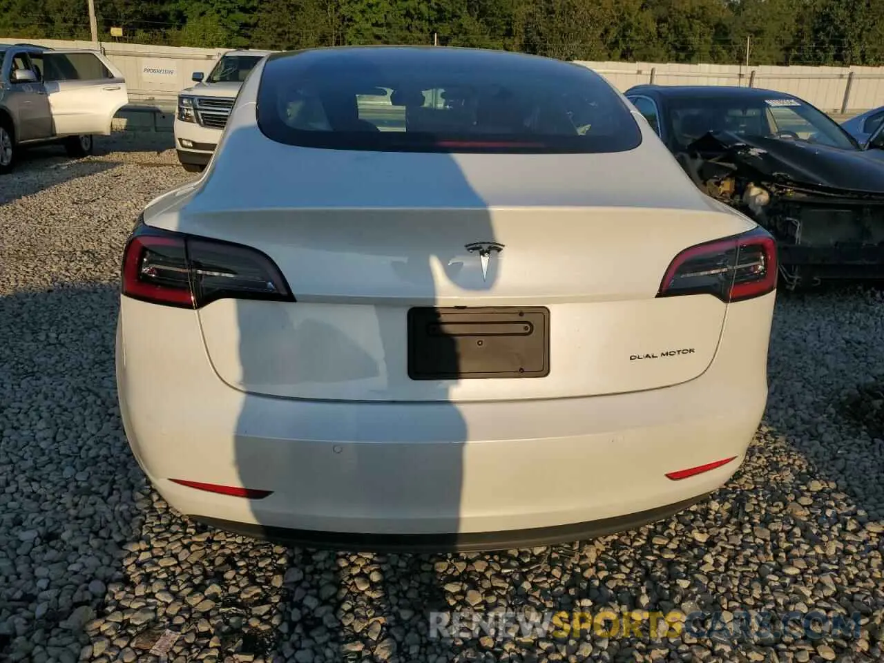 6 Фотография поврежденного автомобиля 5YJ3E1EB0MF992310 TESLA MODEL 3 2021