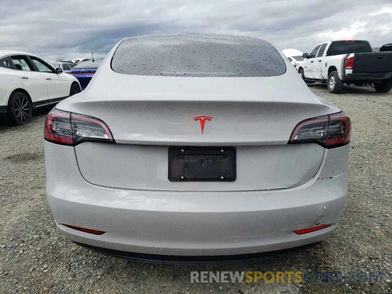 6 Photograph of a damaged car 5YJ3E1EB1MF024264 TESLA MODEL 3 2021